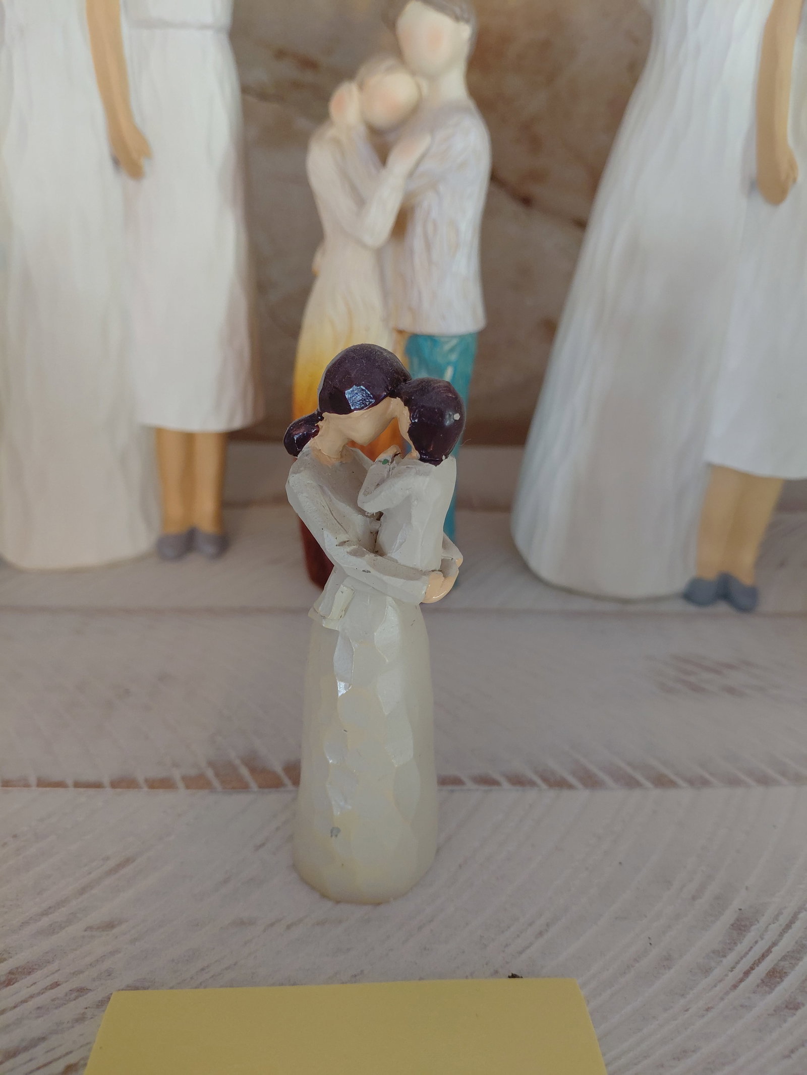 Lot of Willow Style Figures / Resin - 5