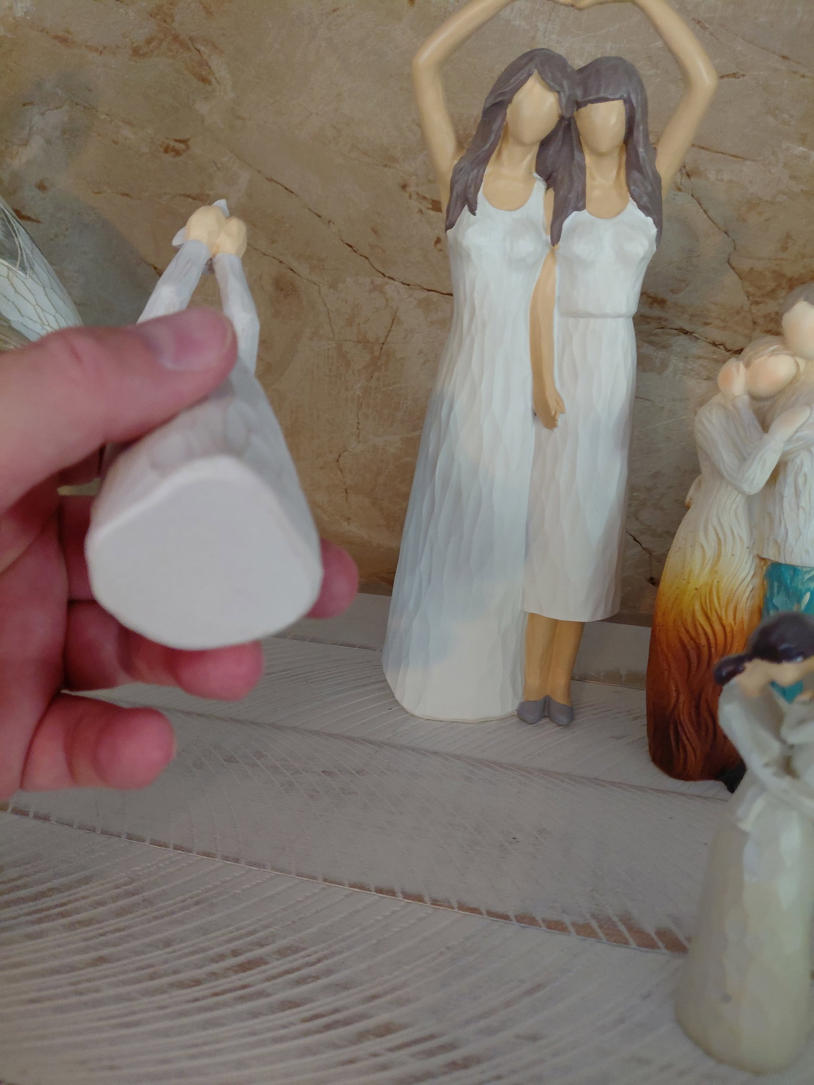 Lot of Willow Style Figures / Resin - 7