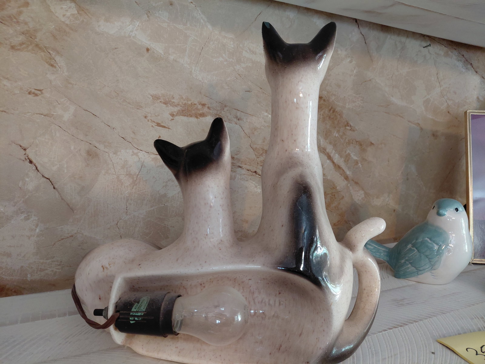 Rare Mid Century Siamese Cats TV Lamp / 1 has missing eye small chips on ears as seen - 5
