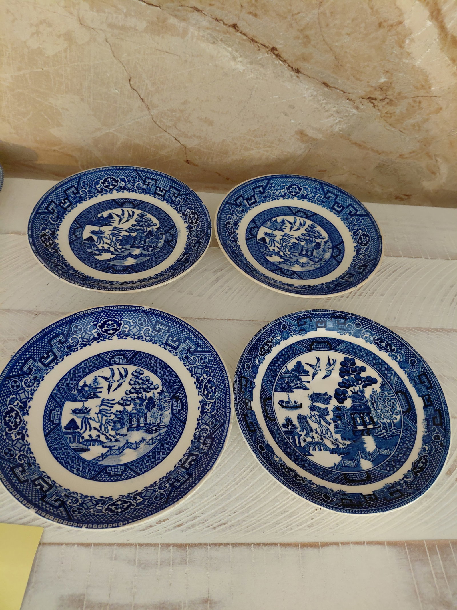 Lot of Homer Laughlin & Cracker Barrel Blue Willow Style Plates - 4