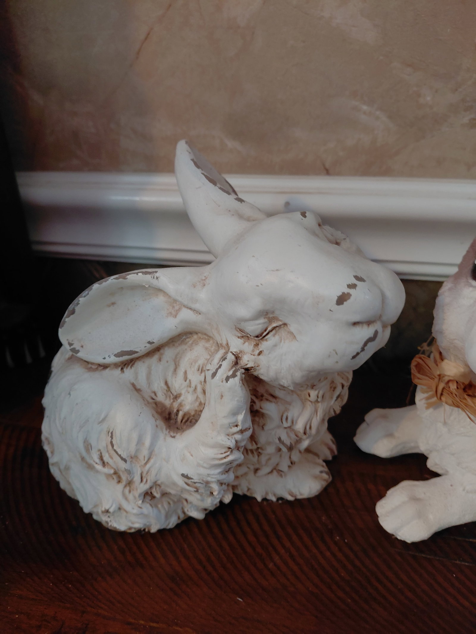 Lot of 3 Resin Bunnys - 5