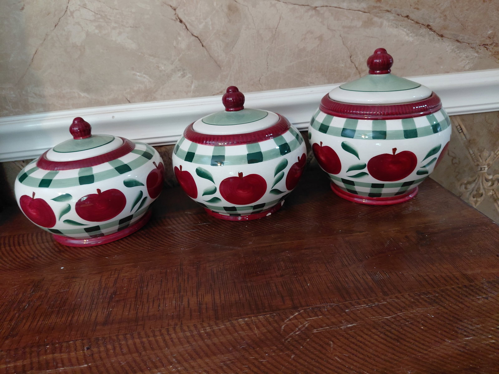 Lot of Decorative Apple Canisters and Bowl of Fruit / some chips as seen - 3