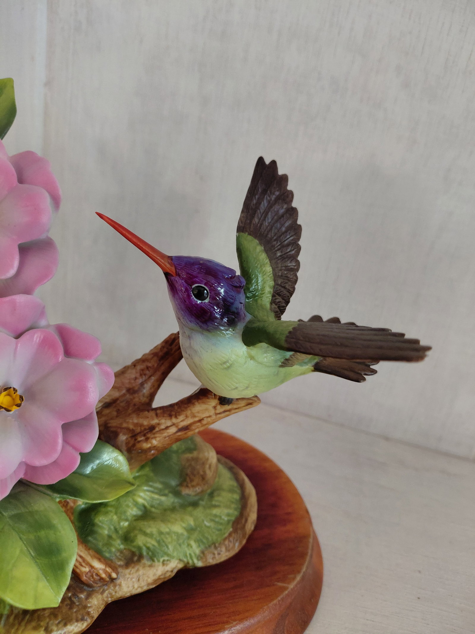 Andrea by Sadek Porcelain Statue / Hummingbird - 3