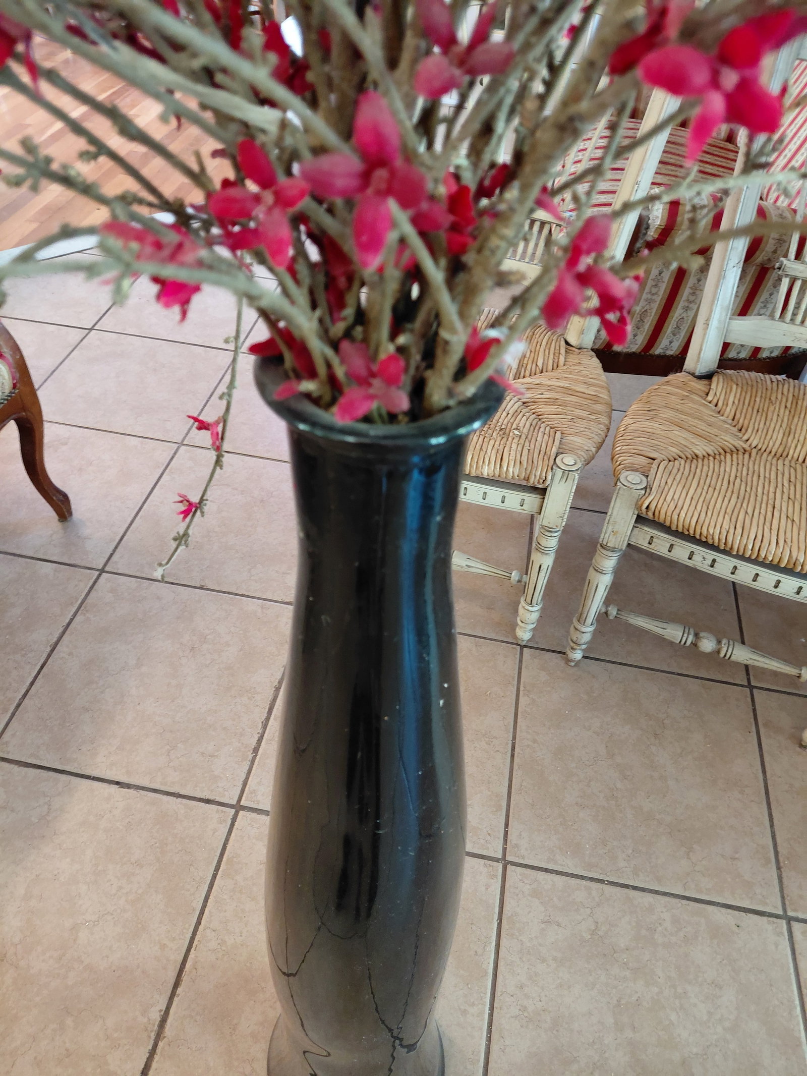 Large Glass Vase with Floral arrangement - 3
