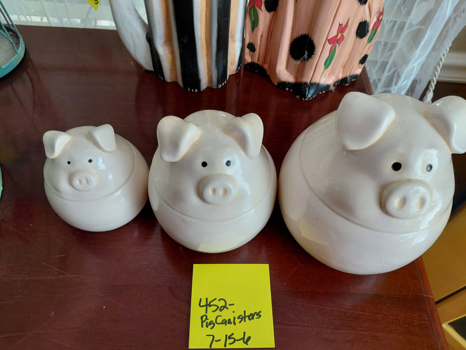 Set of 3 Pig Cannisters - 2