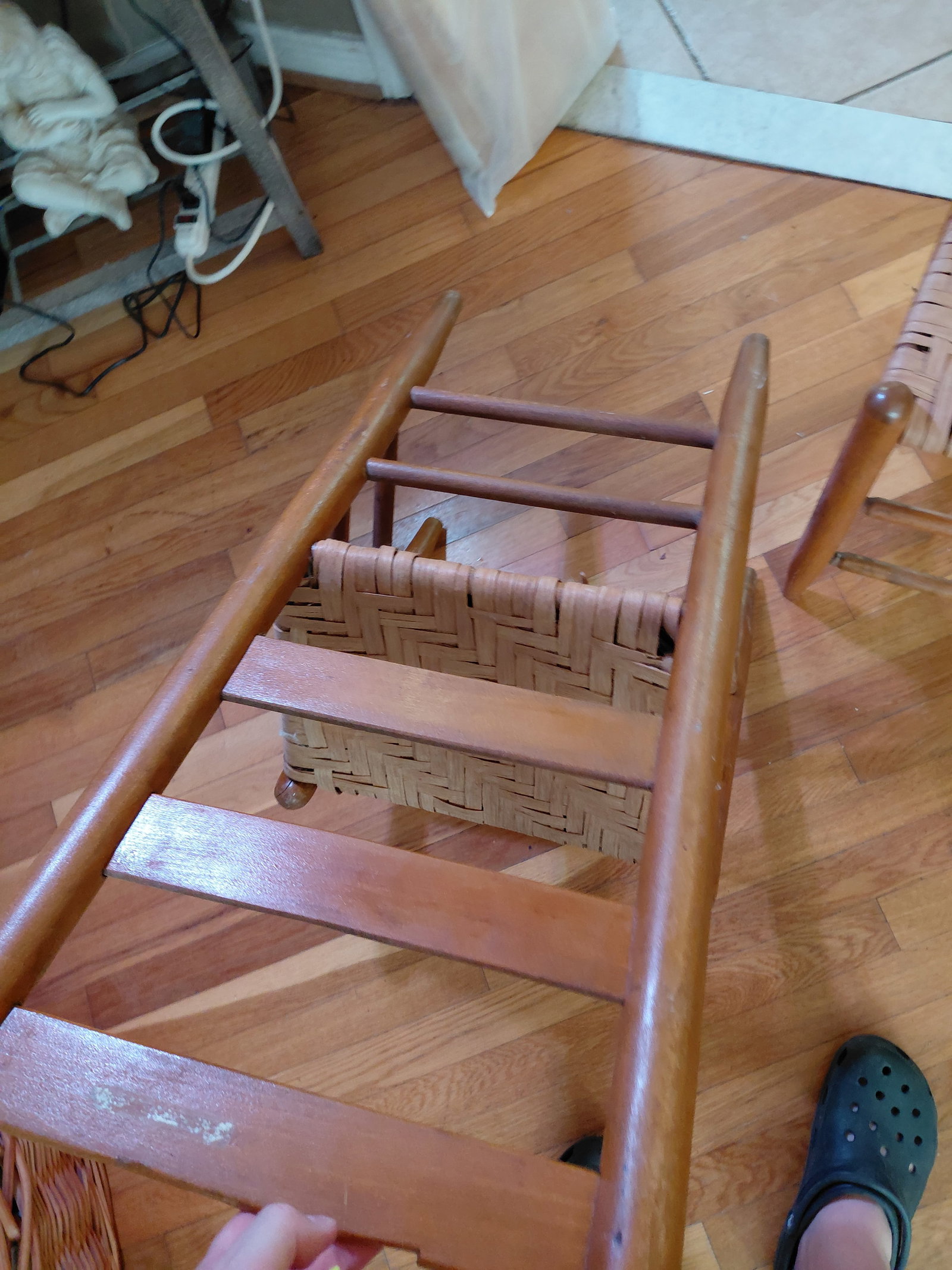 Pair of Ladderback Chairs with Woven Seats - 7