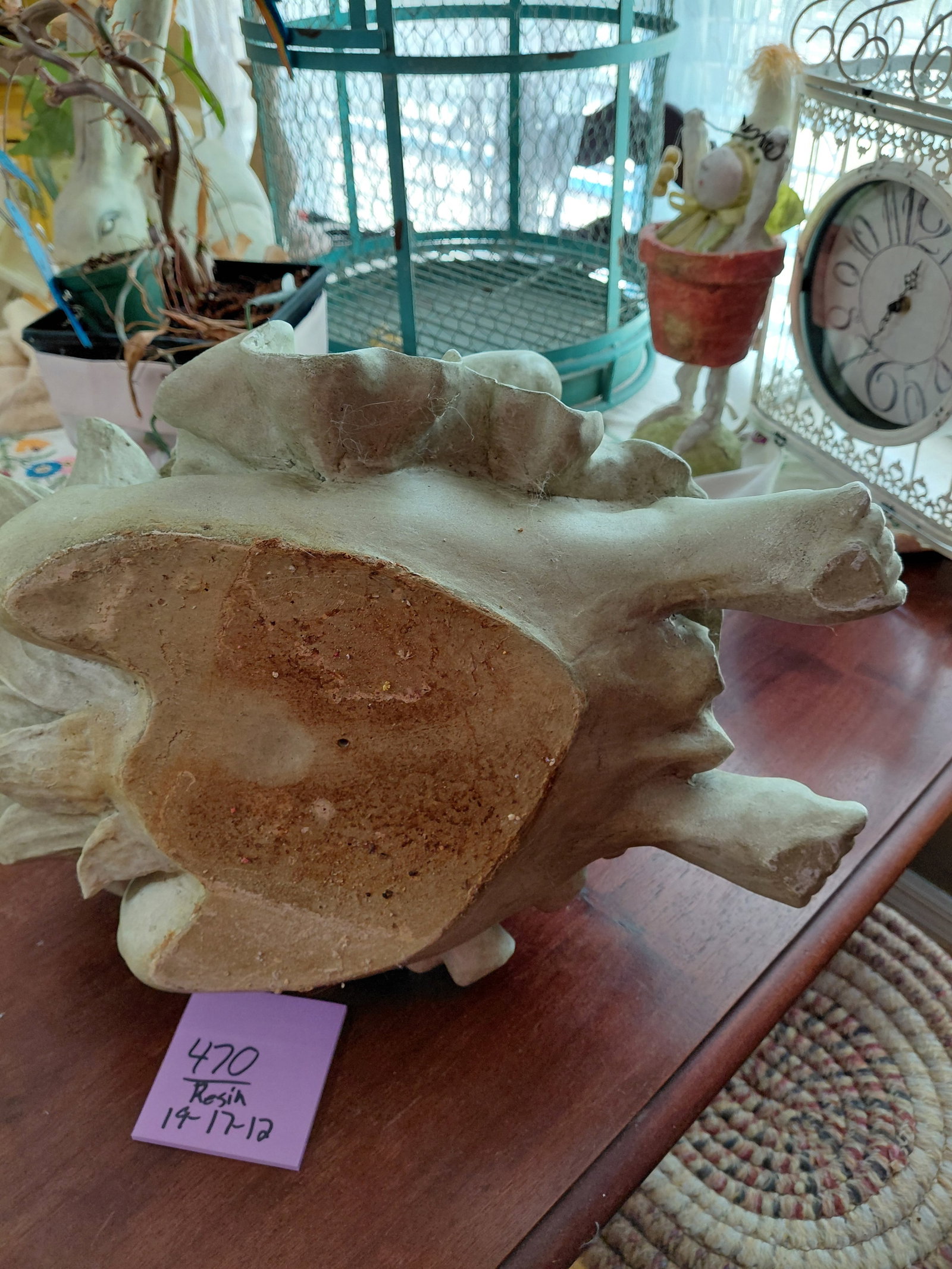 Large Resin Statue Girl with Flower - 7