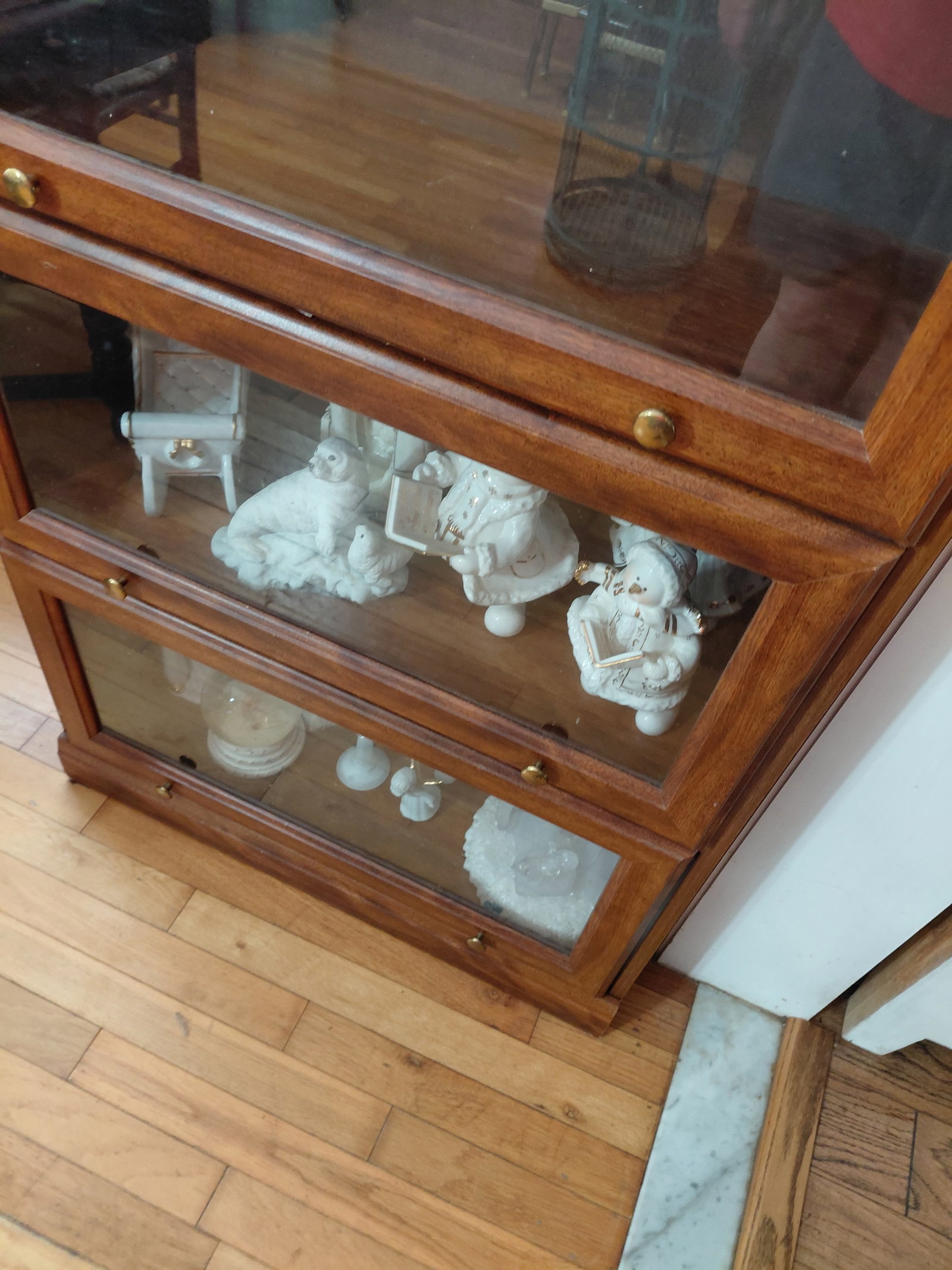 4 Shelf Contemporary Barristers Boocase / Condition isse as seen - 5