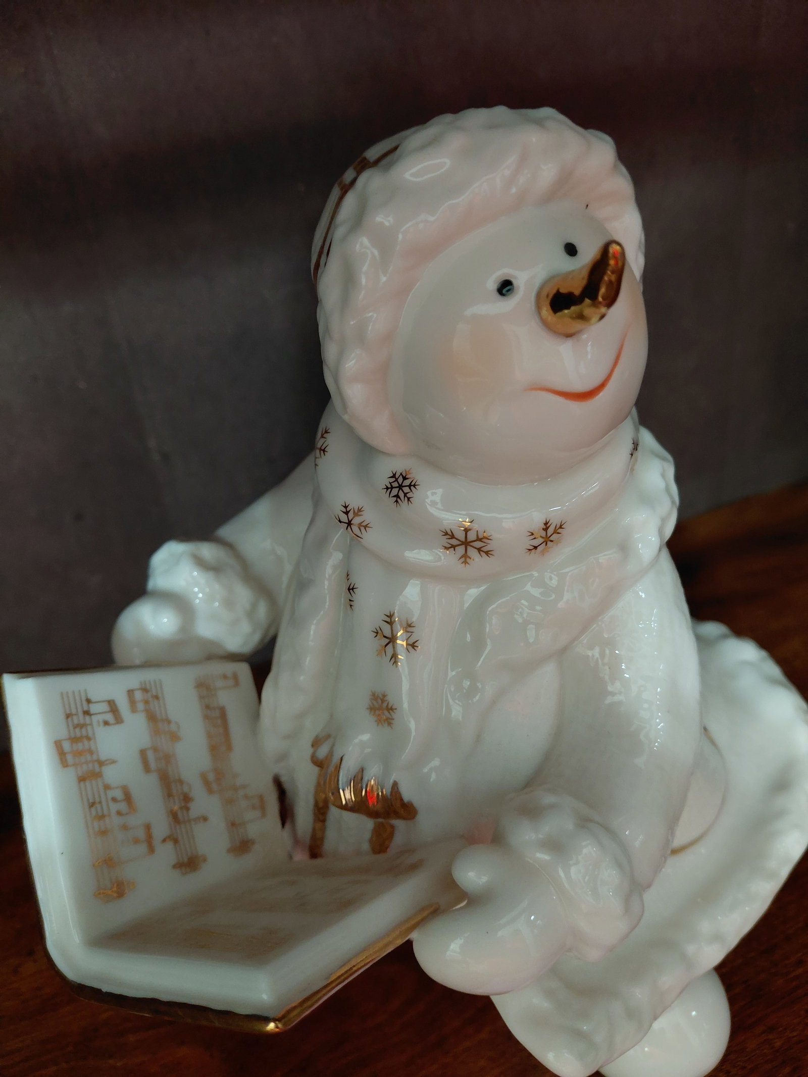 Large Porcelain Singing Snow Woman Statue - 3