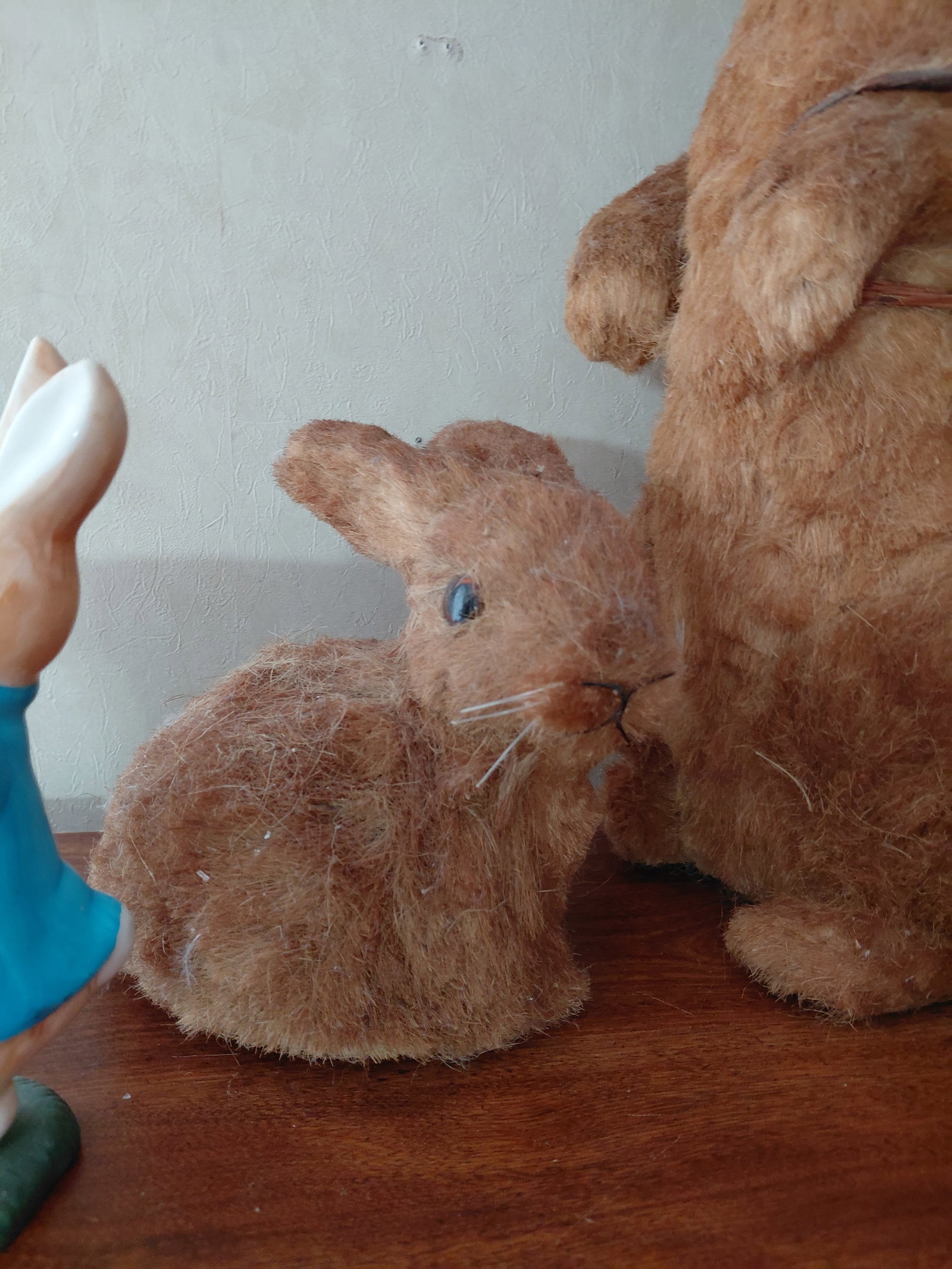 Bunny Lot including Peter Rabbit Planter / as seen - 5