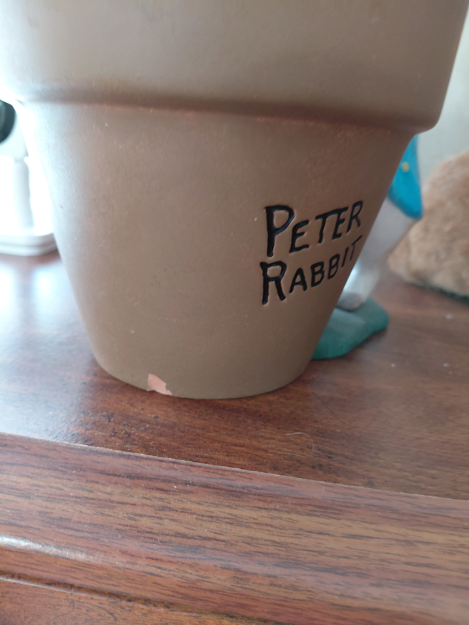 Bunny Lot including Peter Rabbit Planter / as seen - 7