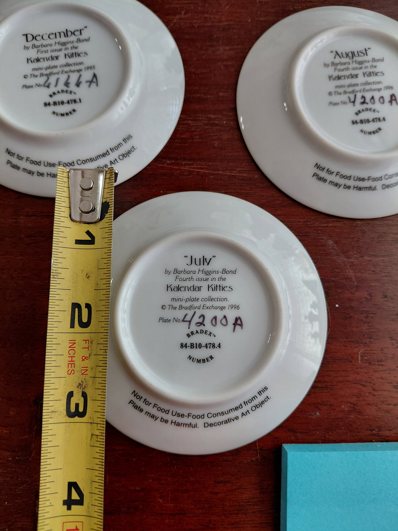 Lot of Bradford Exchange Kalender Kitties Plates - 7