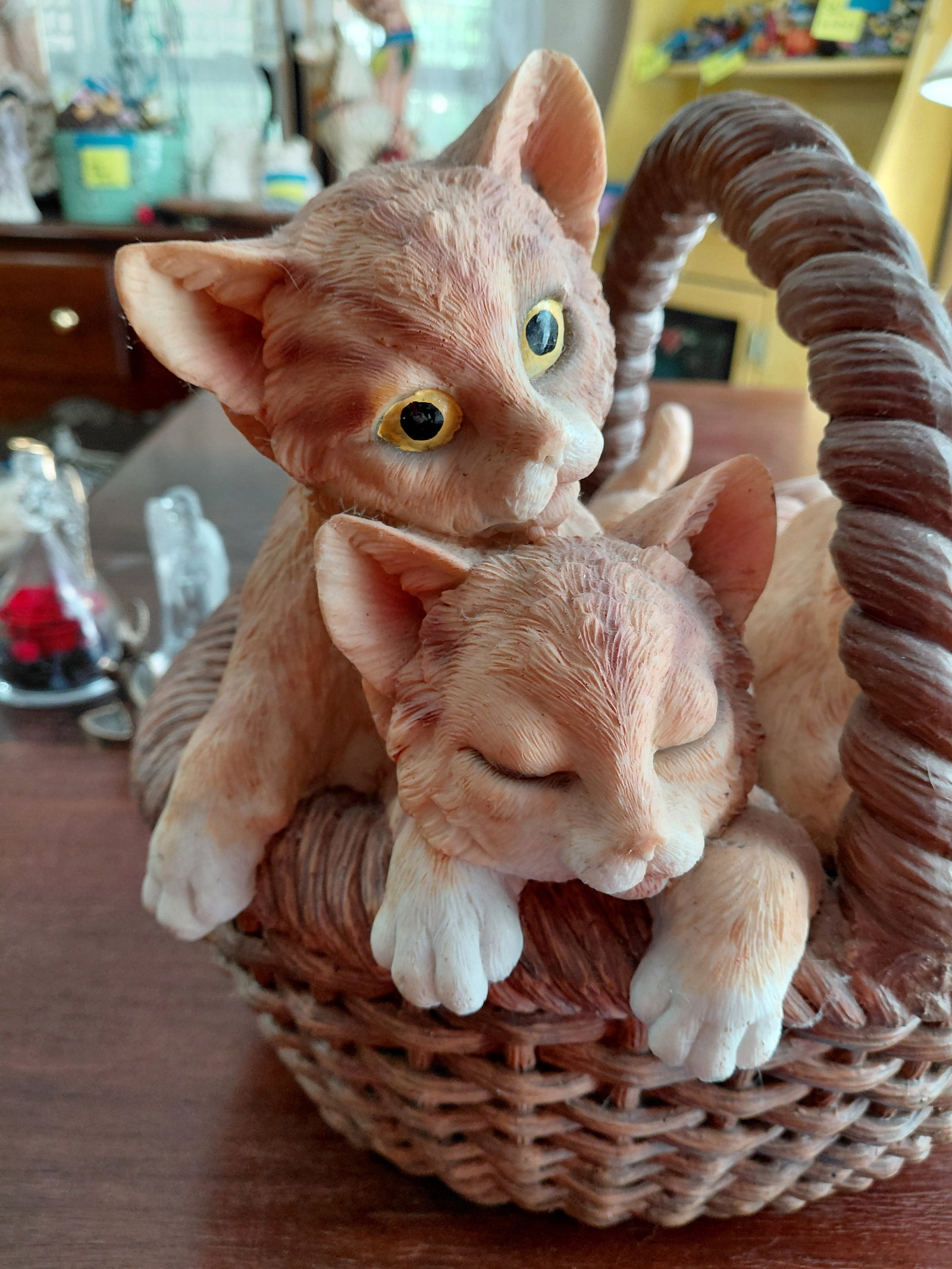 Large Resin Kittens in Basket Statue - 3