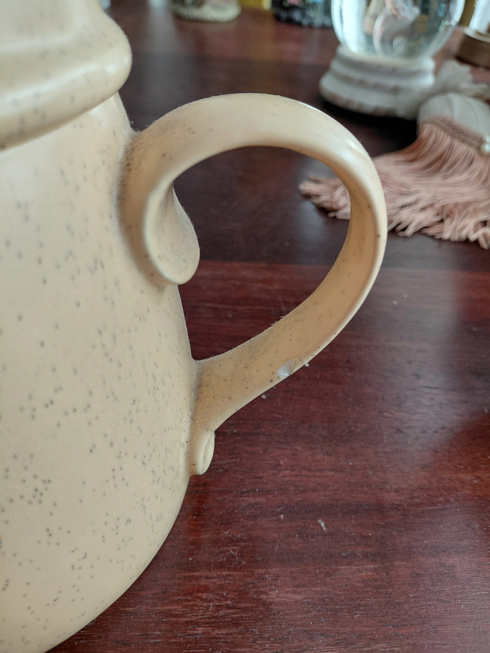 Lot of Teapots - 10