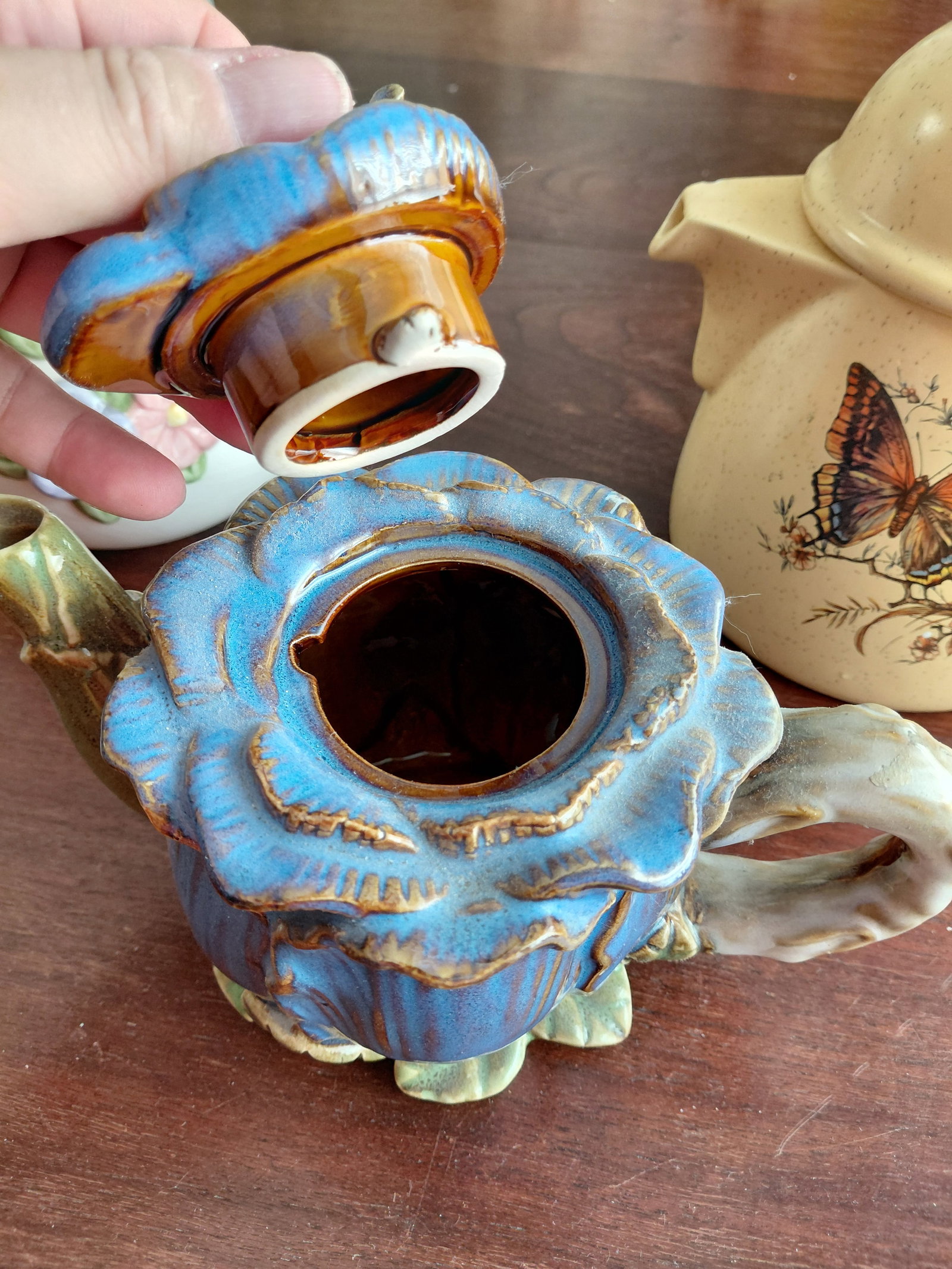 Lot of Teapots - 4