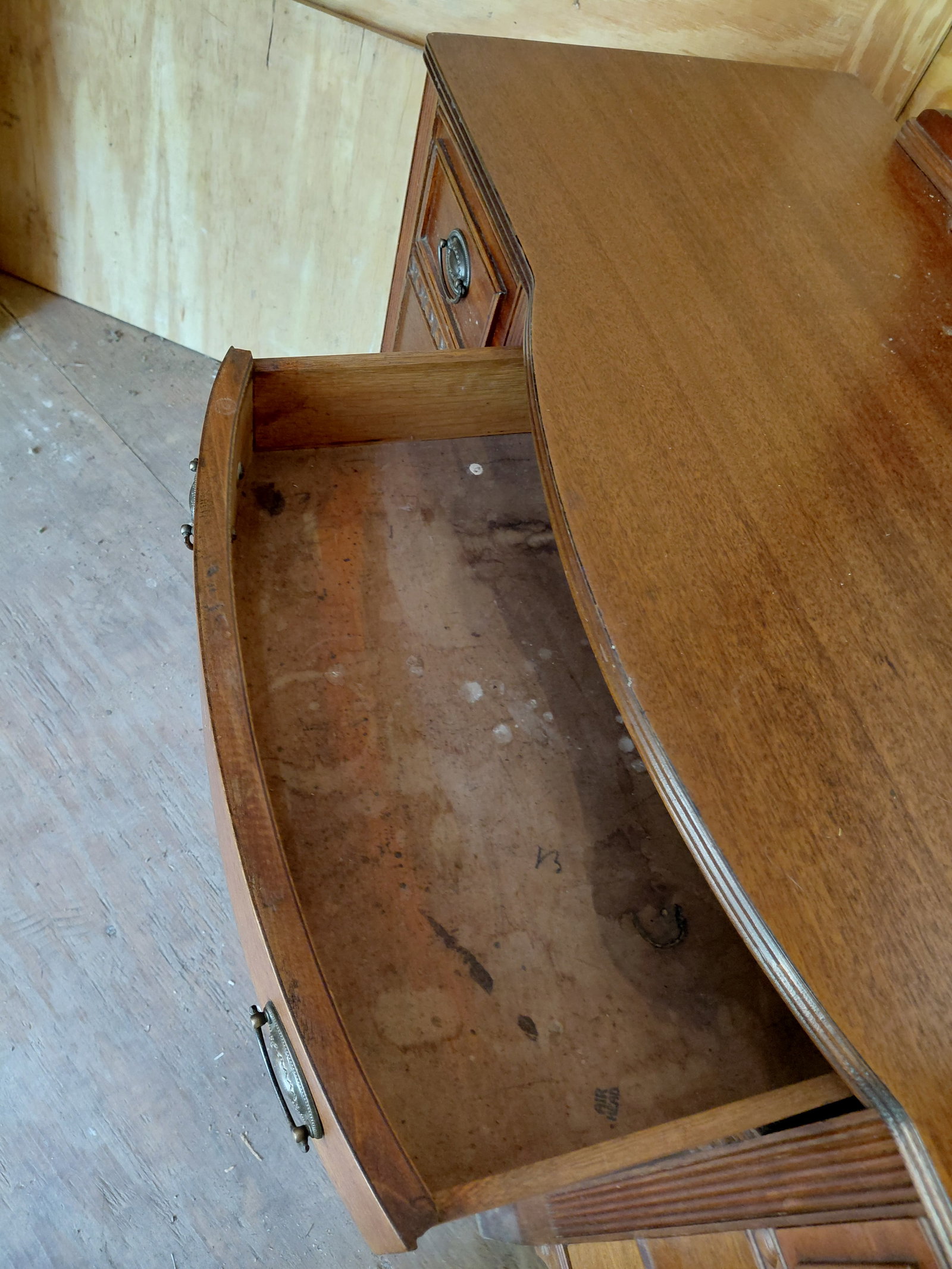 Vintage Mahogany Vanity - 6