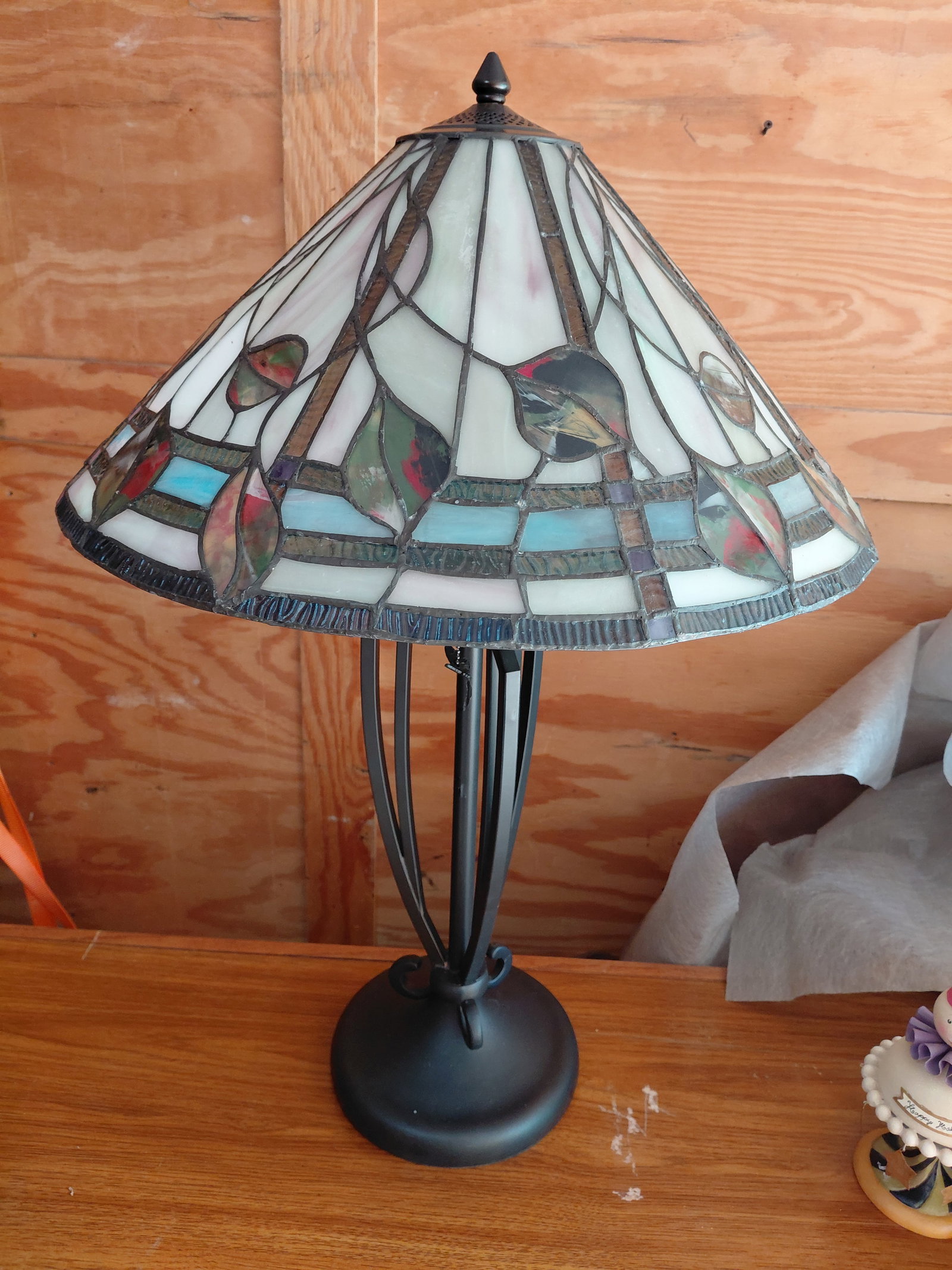 Pair of NEW Tiffany Style Lamps / Resin Shades - 3