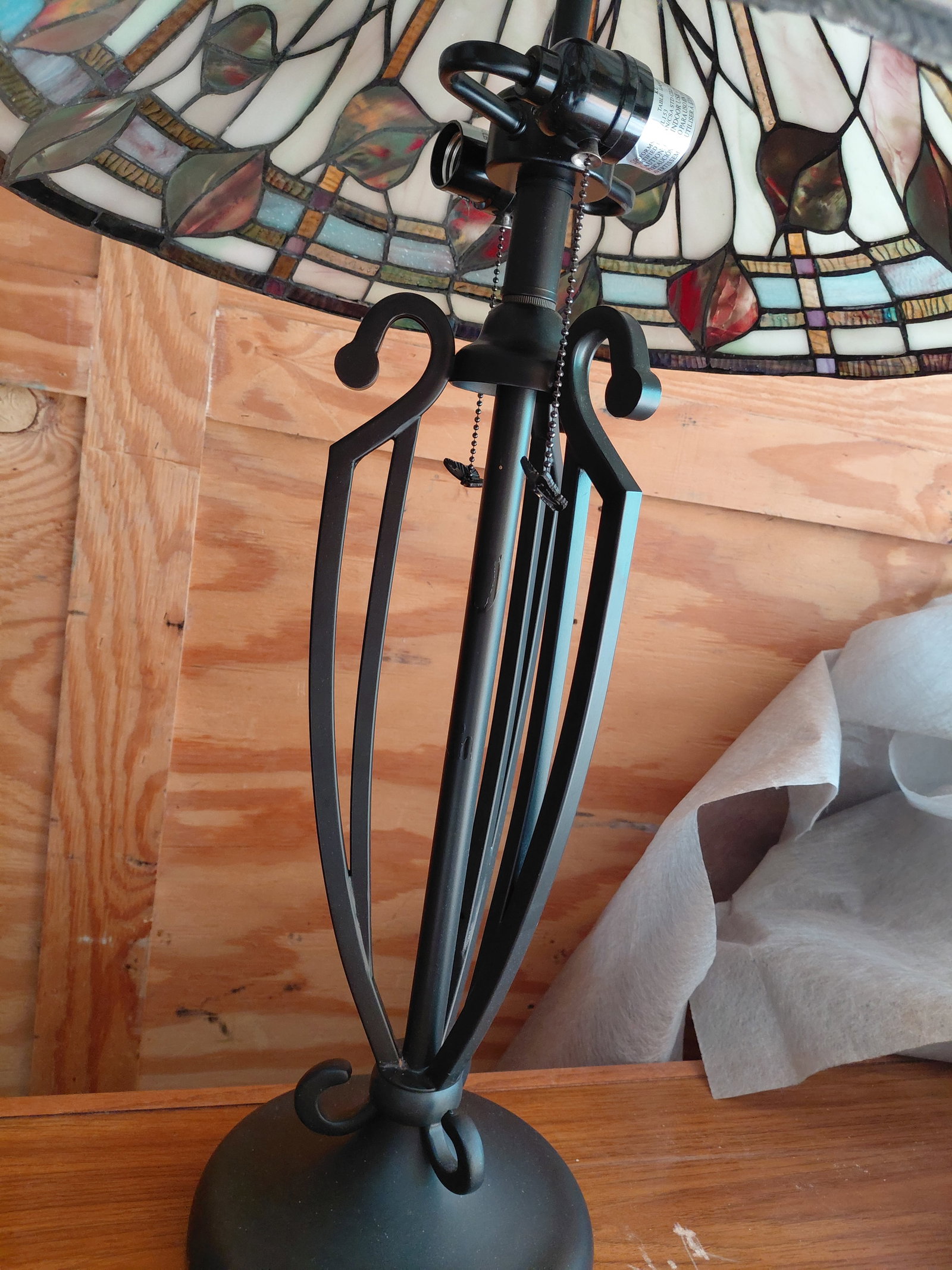 Pair of NEW Tiffany Style Lamps / Resin Shades - 5