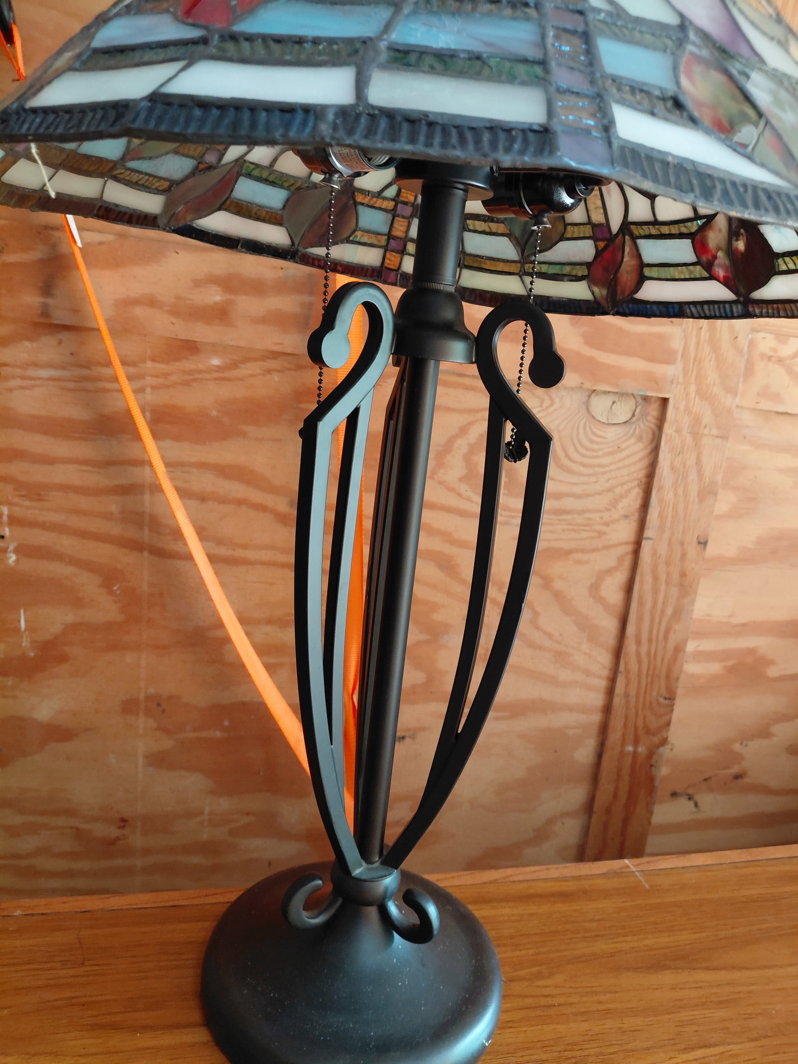 Pair of NEW Tiffany Style Lamps / Resin Shades - 7
