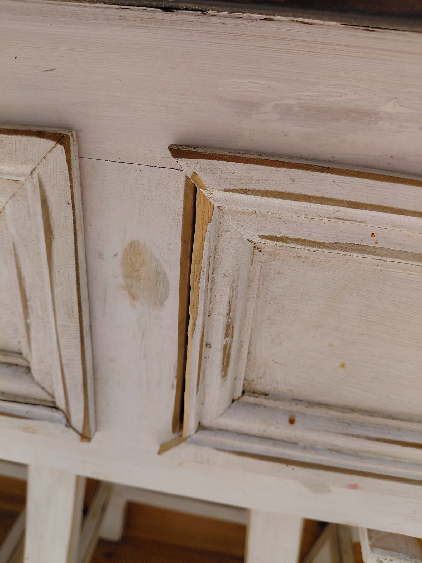 Rustic Kitchen Island with bar stools and drop leaves / condition issue as seen - 12