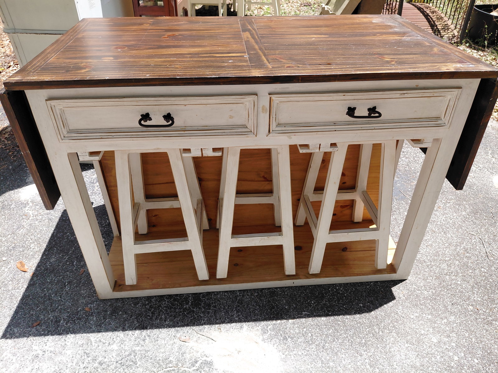 Rustic Kitchen Island with bar stools and drop leaves / condition issue as seen - 9