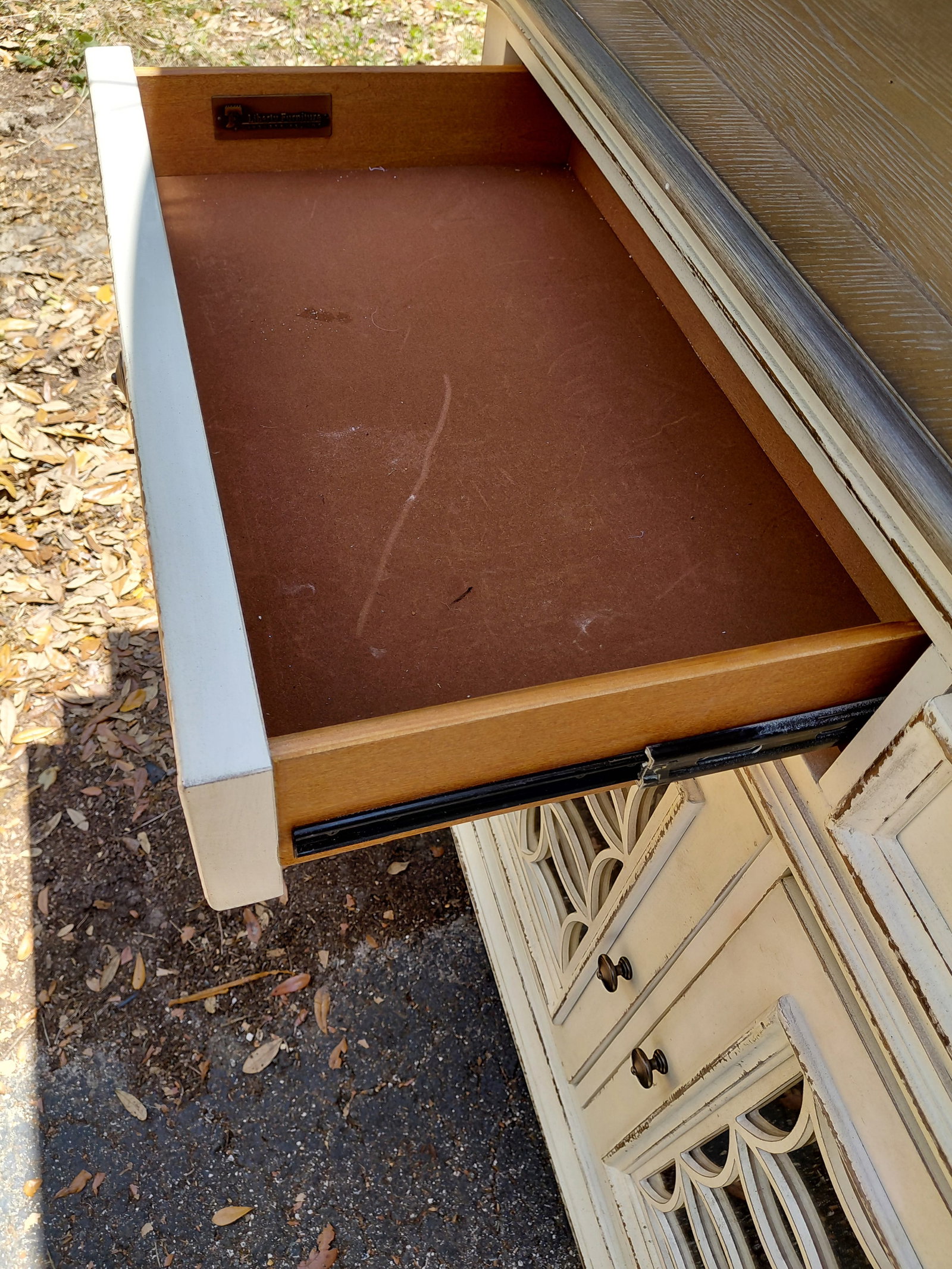 Large Rustic Farm Hutch / Missing Glass Shelves in upper part / as seen - 8