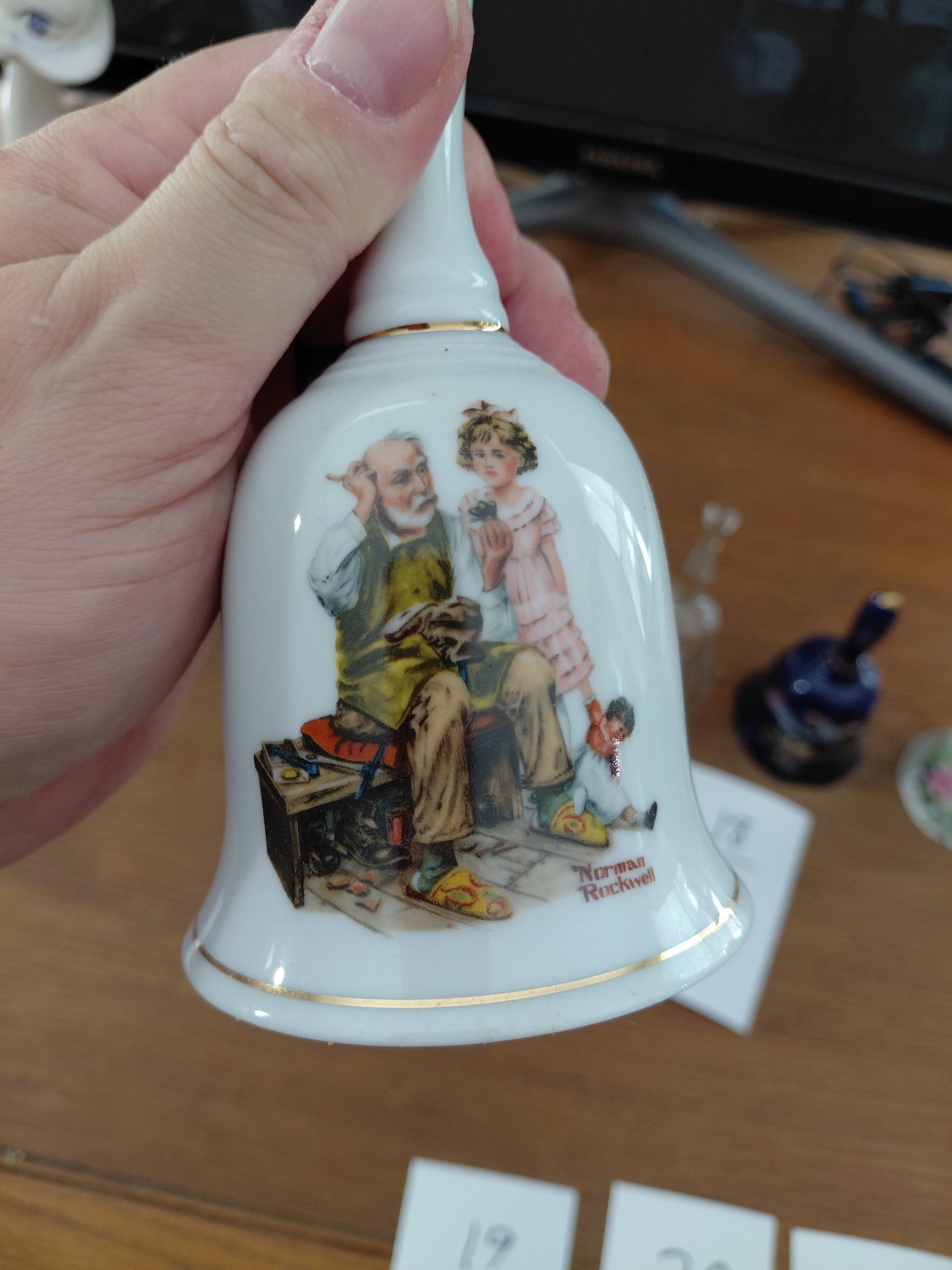 Lot of 5 Bells - 4