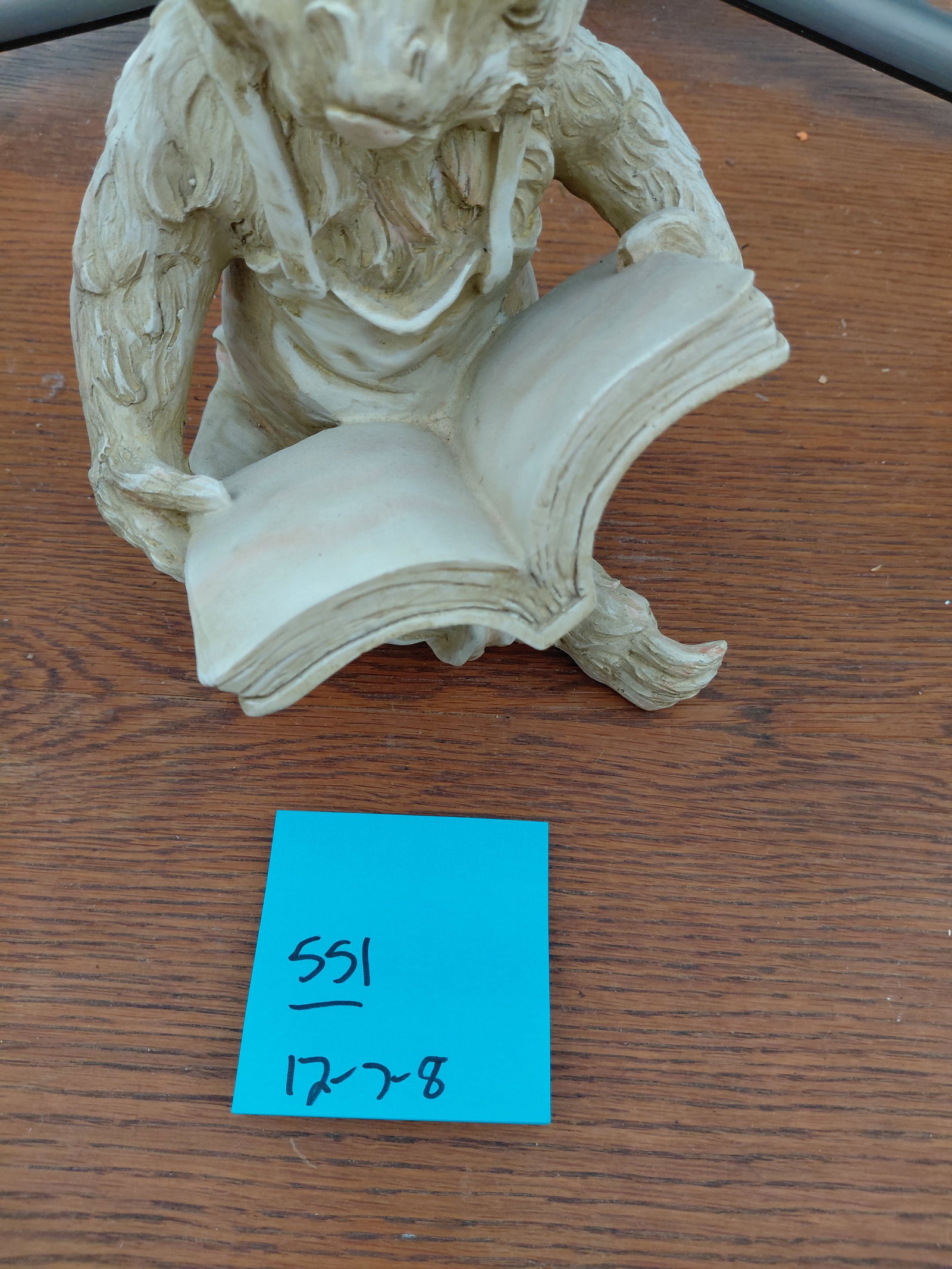 Resin Statue Rabbit Reading Book - 2