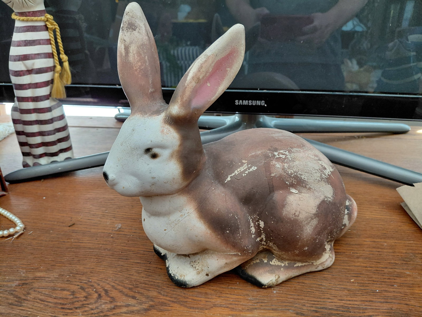 Ceramic Rabbit Statue (1 of 5)