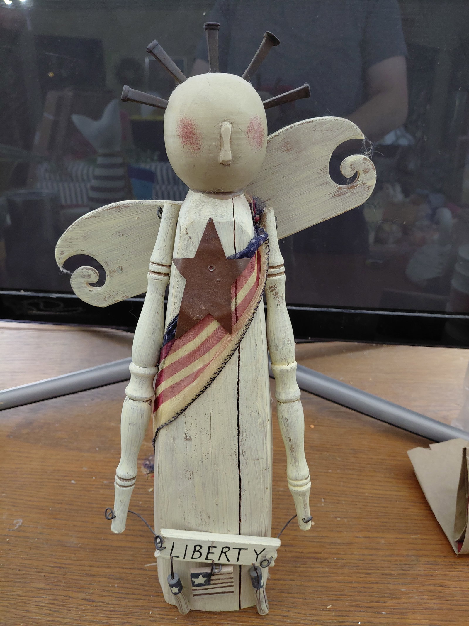Wood Angel Statue: Wood Angel Statue