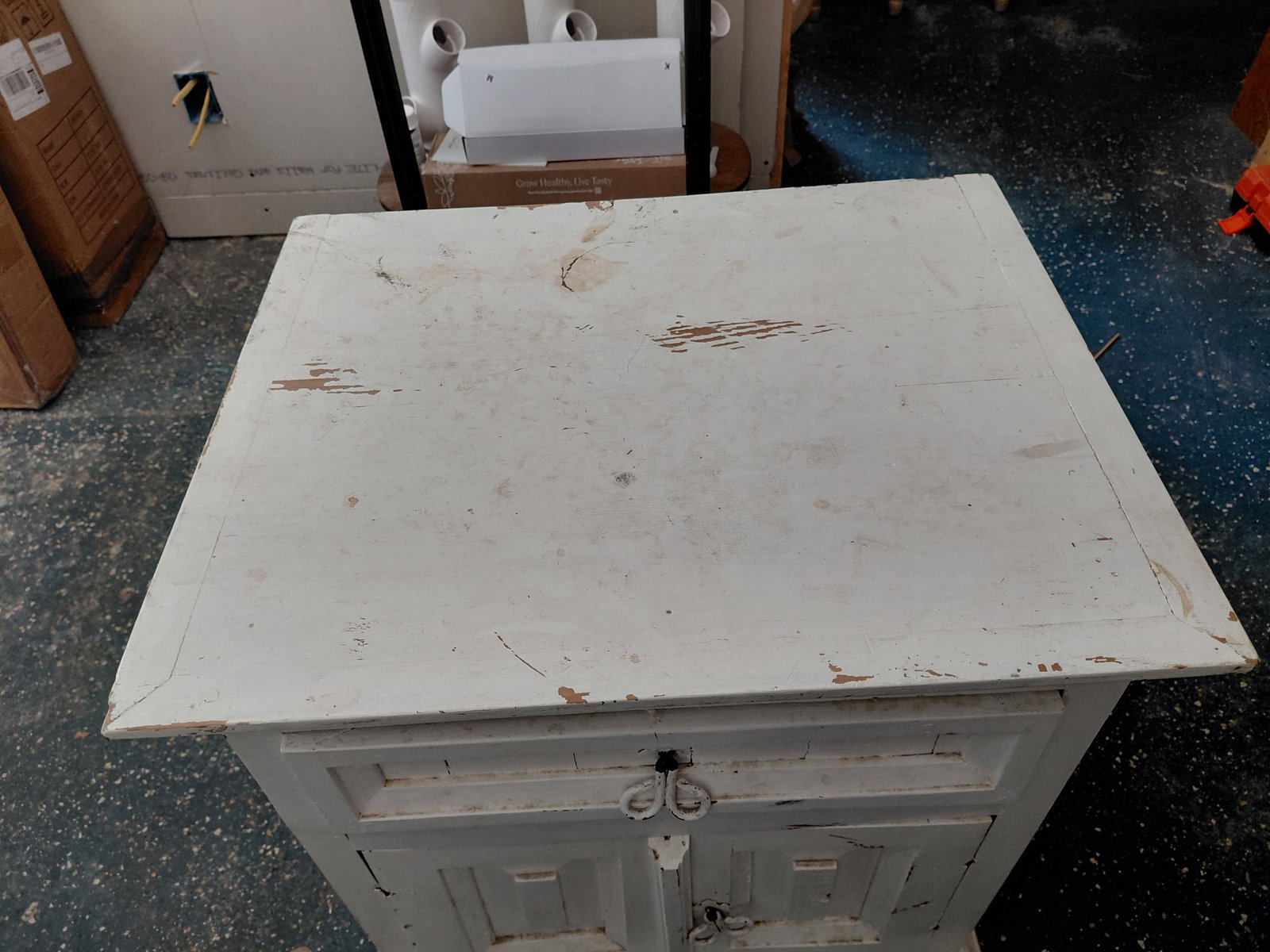 Country Farmhouse Side Table / Cabinet - 3