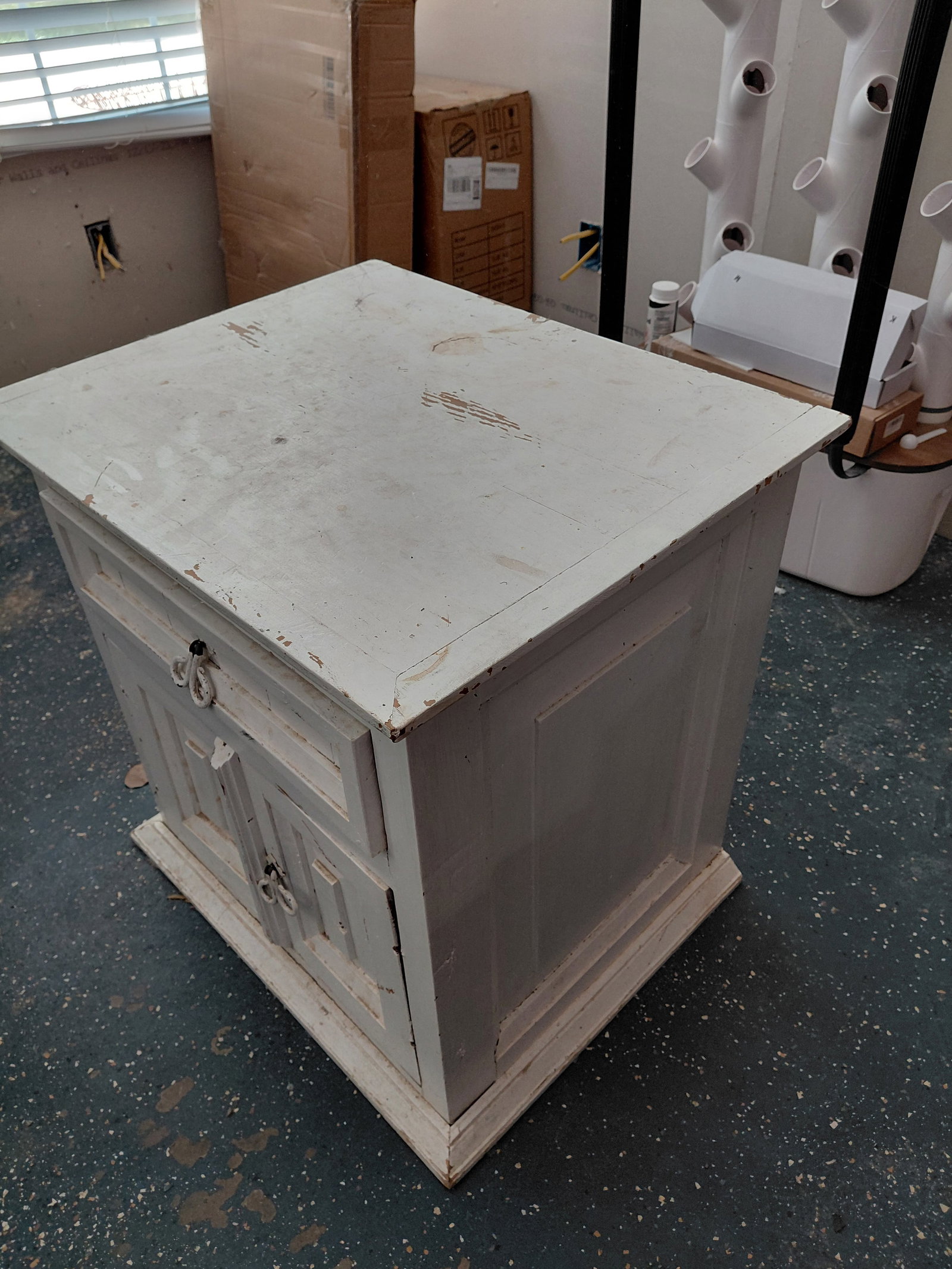 Country Farmhouse Side Table / Cabinet - 4