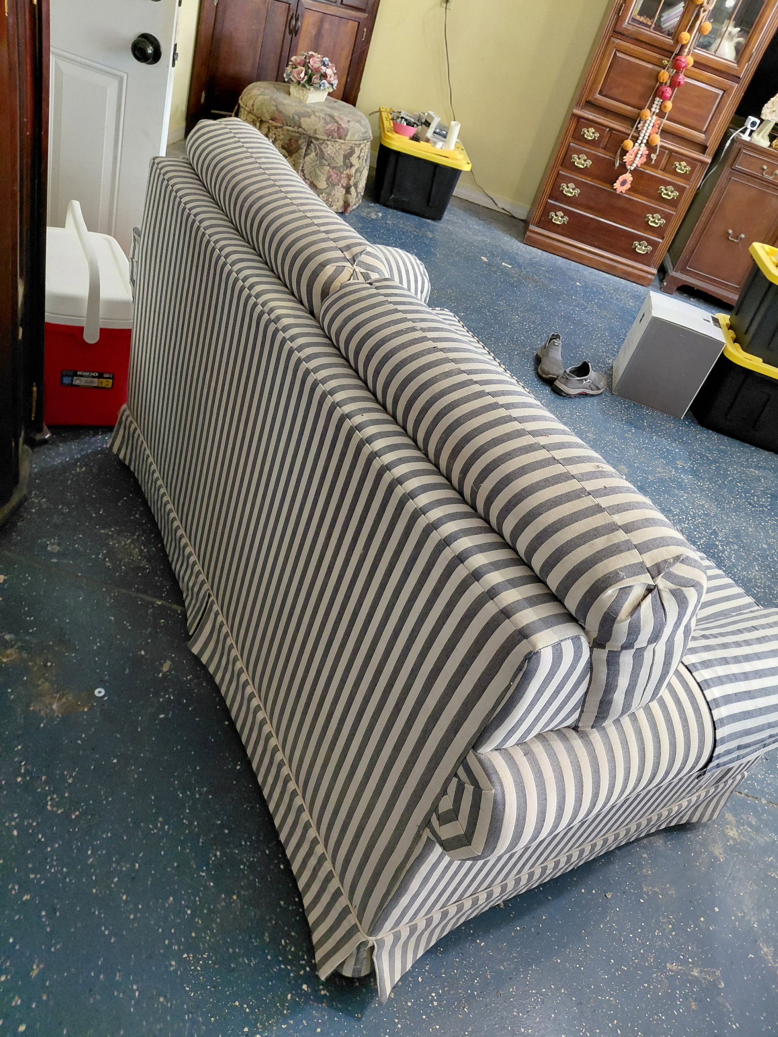 Striped Upholstered Love Seat - 5