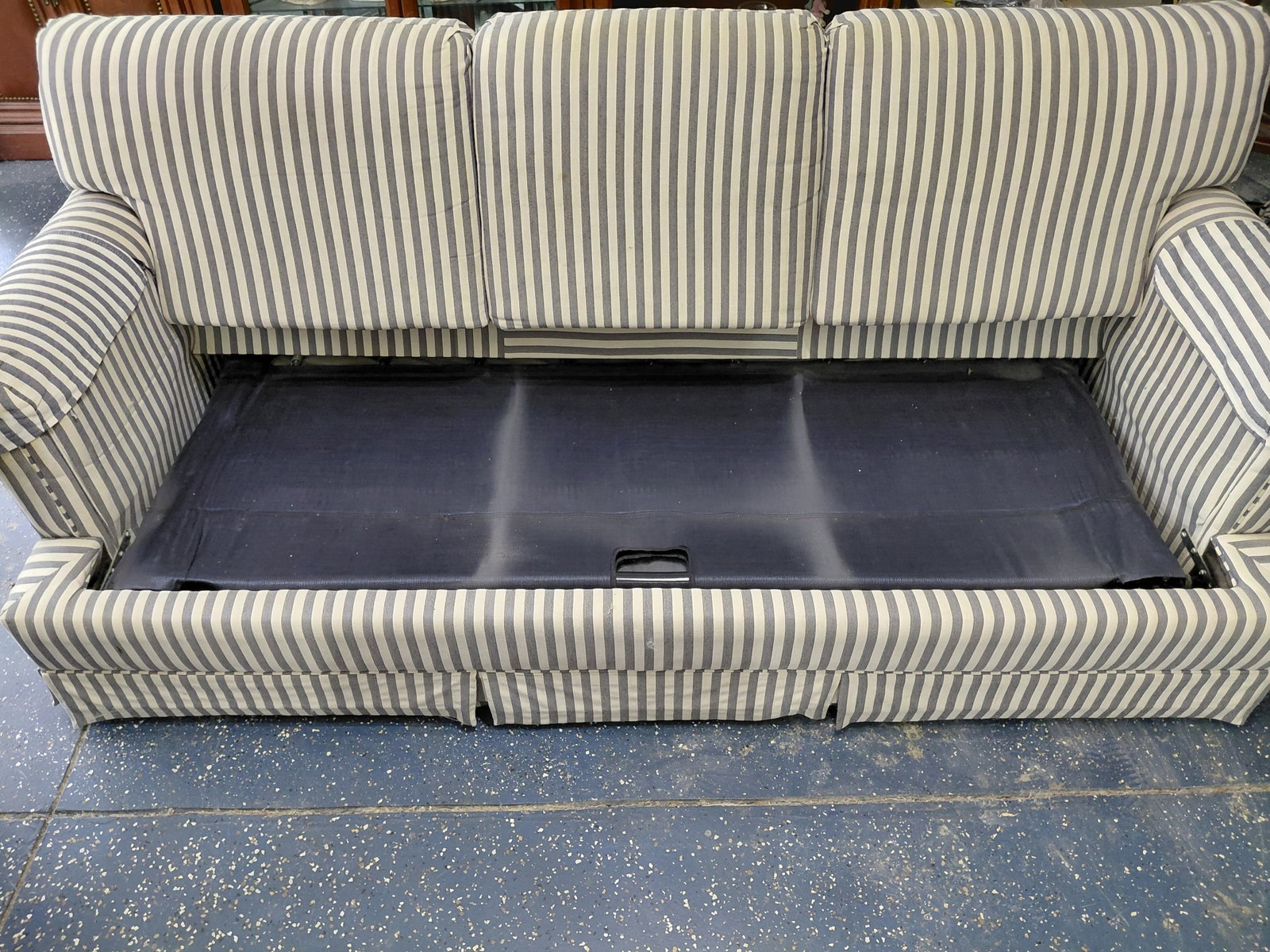 Striped Upholstered Sleeper Sofa - 6