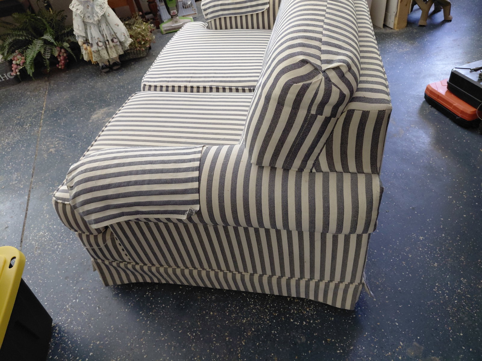 Striped Upholstered Love Seat - 9