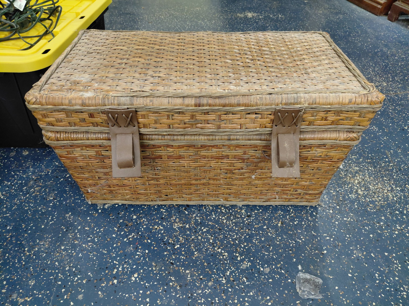 Large Wicker Trunk with Leather Handles (1 of 7)