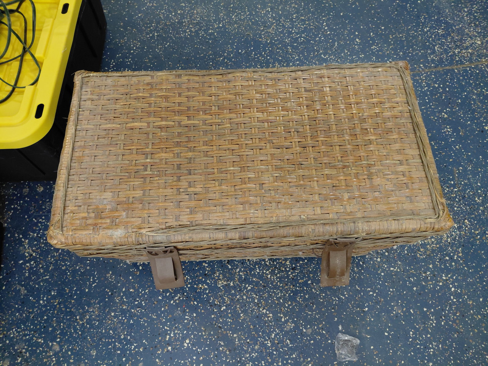 Large Wicker Trunk with Leather Handles - 3