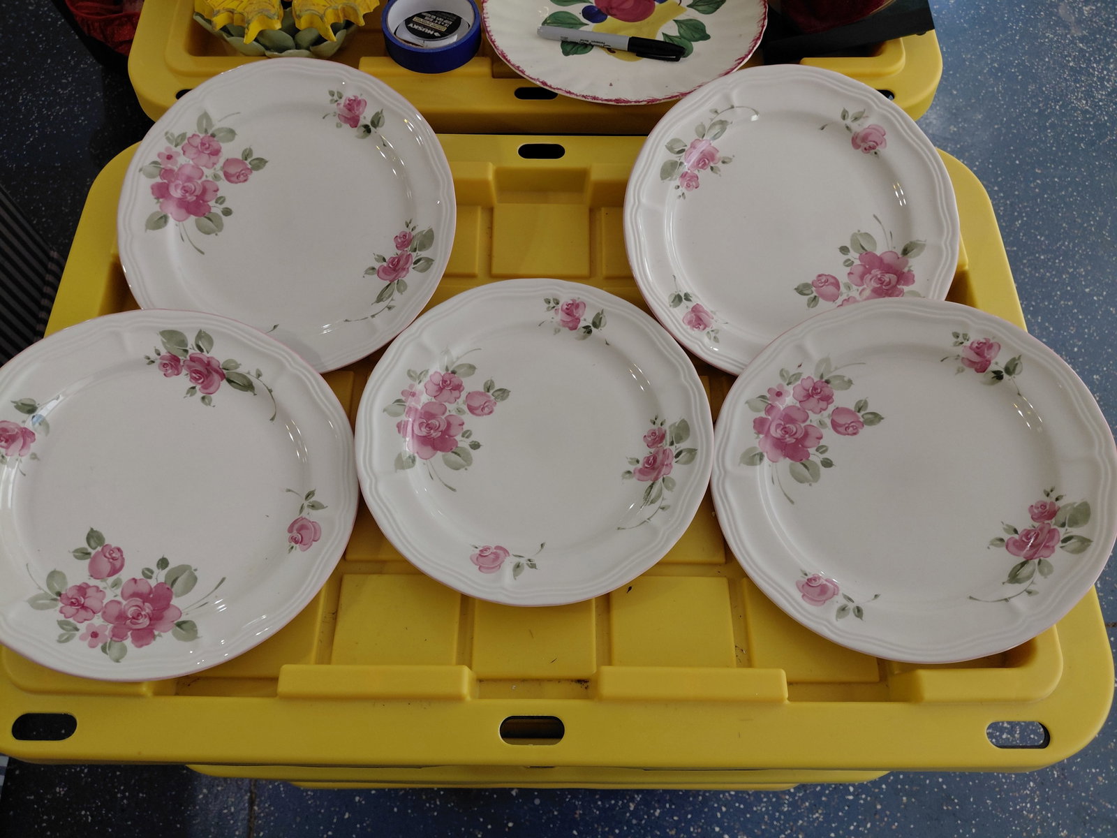 Lot of 6 Gibson China Plates (1 of 4)