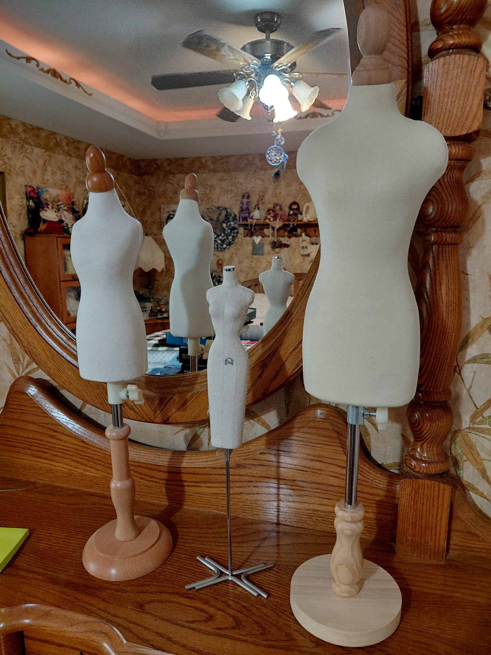 Lot of 3 Small Dress Forms as seen: Lot of 3 Small Dress Forms as seen