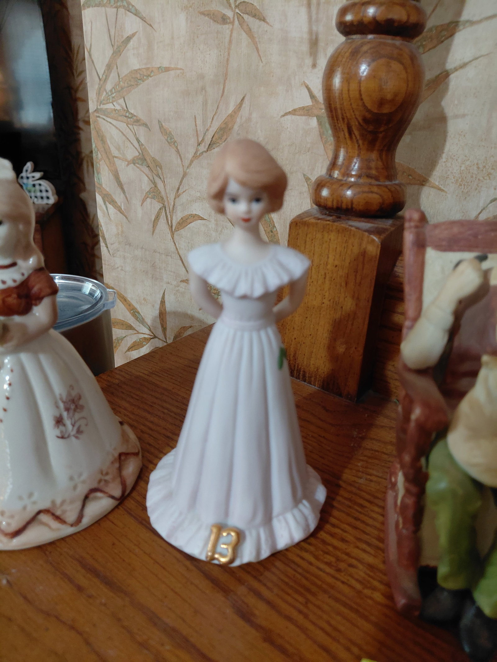 Lot of 5 Figurines - 4