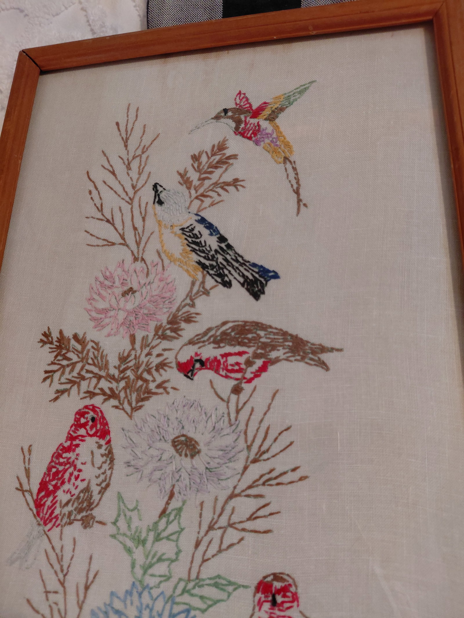 Pair of Vintage Framed Embroidery Pieces - 5
