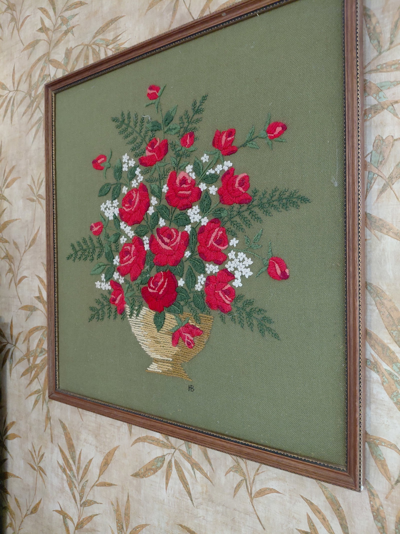 Large Embroidery Framed / Roses - 5
