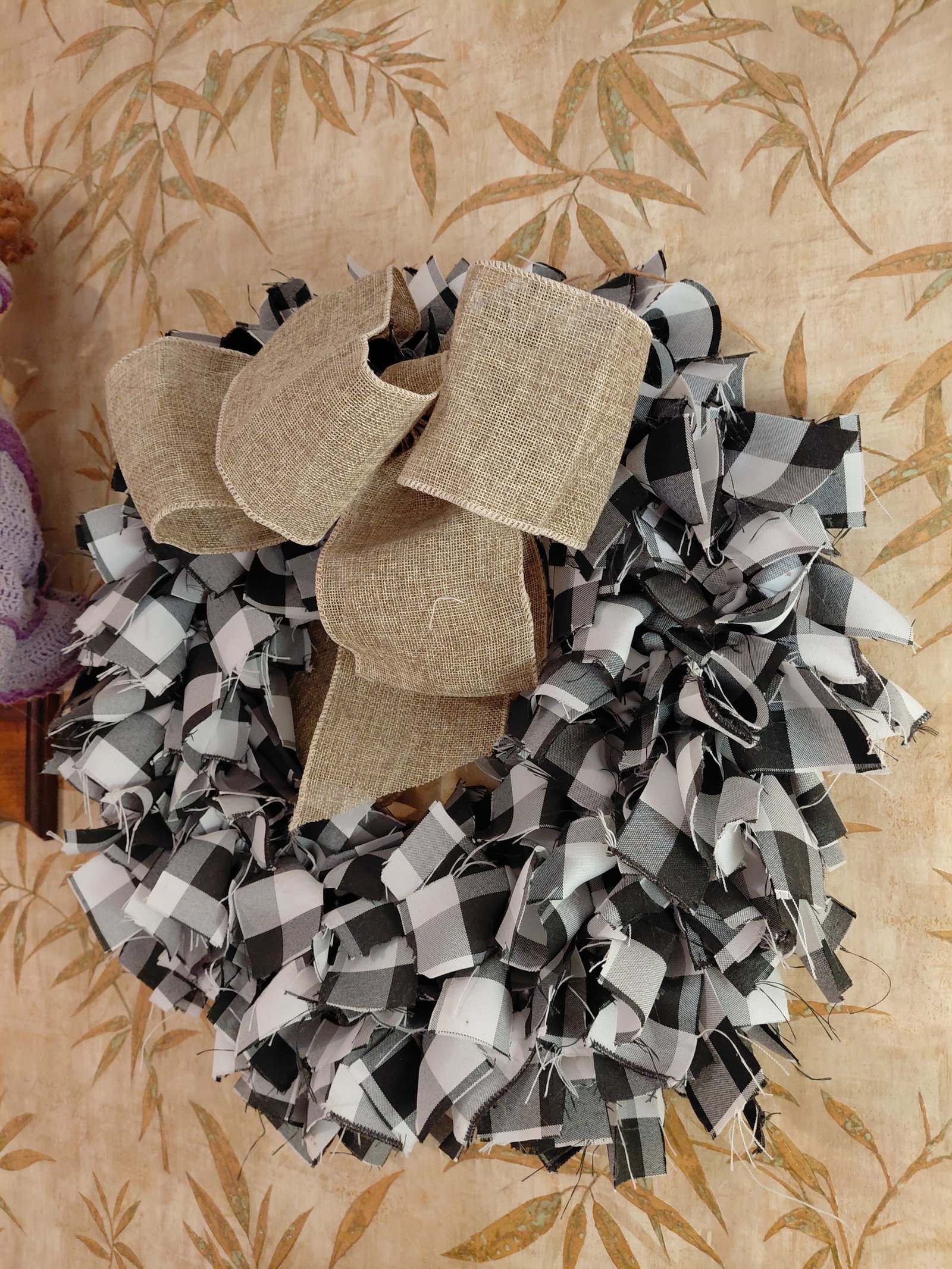 Rustic Checkered Wreath - 3