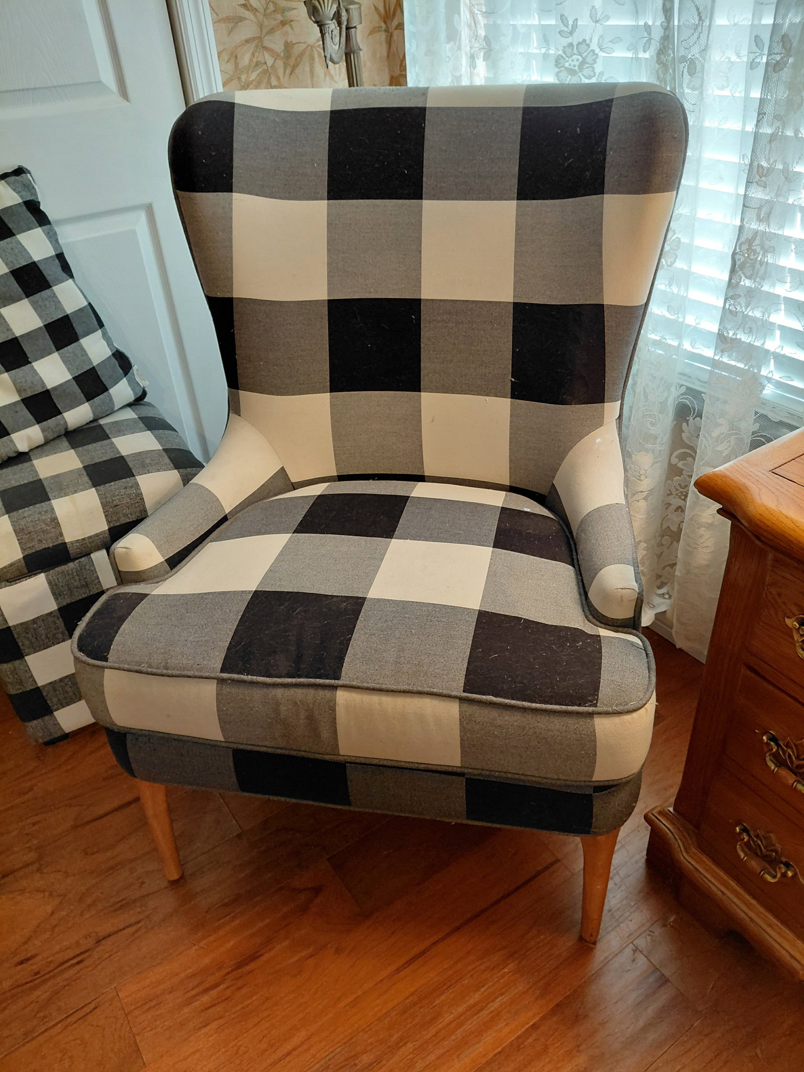 Contemporary Checkered Side Chair / As seen/ needs good cleaning some picking: Contemporary Checkered Side Chair / As seen/ needs good cleaning some picking