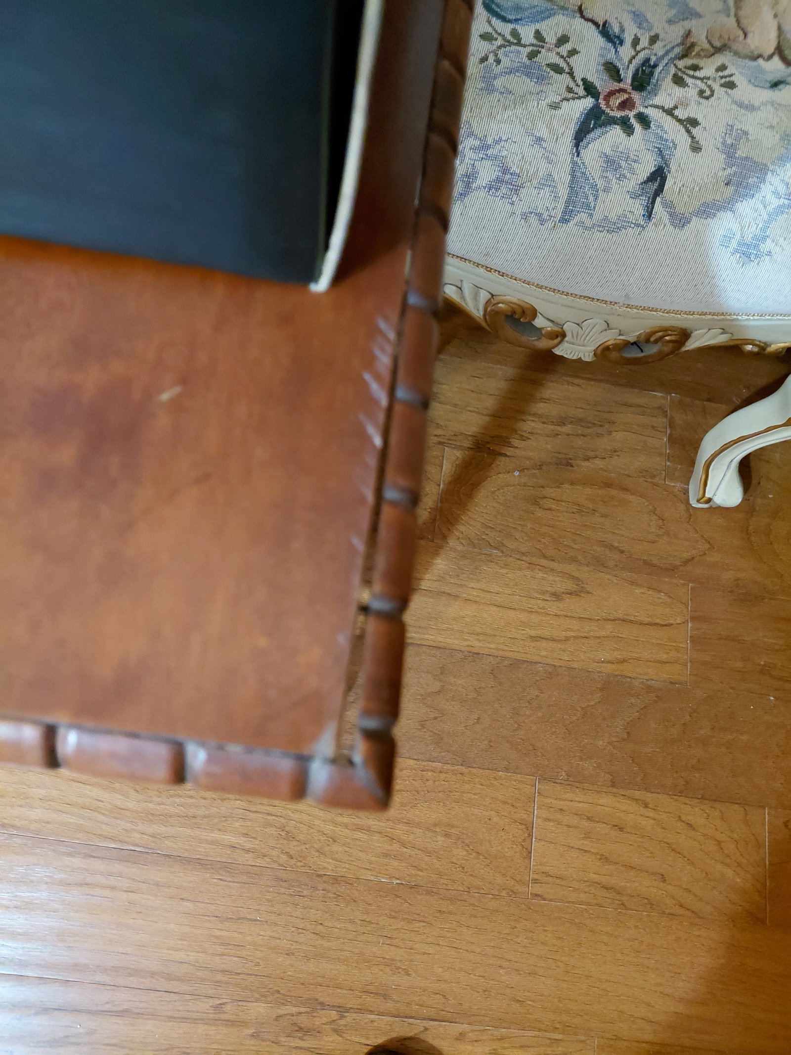 Vintage Side Table / as seen - 8