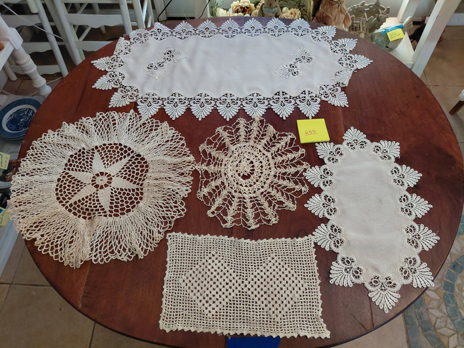 Lot of Crochet / as seen: Lot of Crochet / as seen