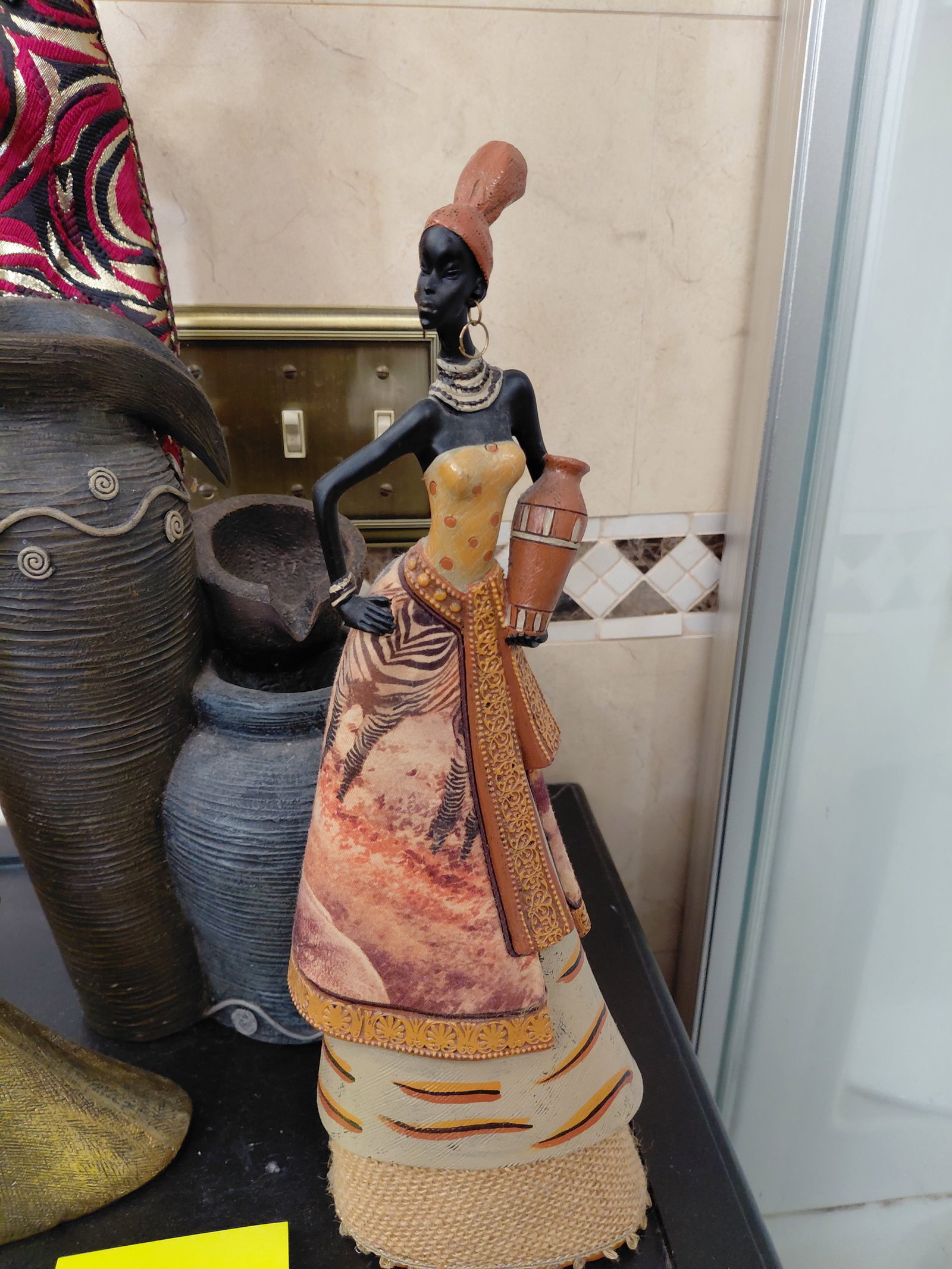 Lot of Resin African Statues / no pump for waterfall - 4