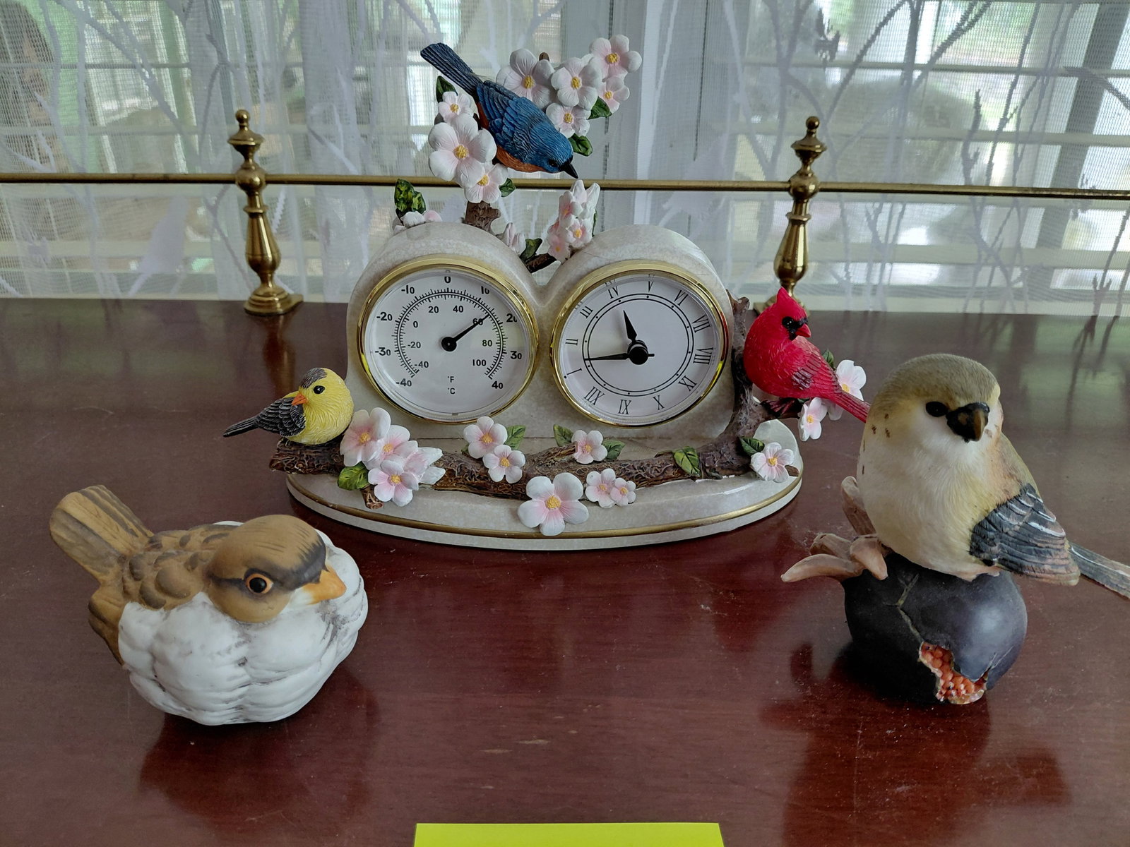 Bird Lot with Bradford Exchenge Clocl / untested: Bird Lot with Bradford Exchenge Clocl / untested