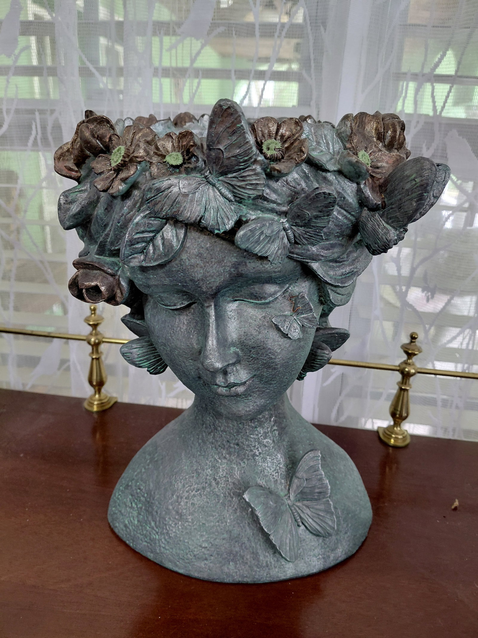 Large Unique Head Planter (1 of 5)