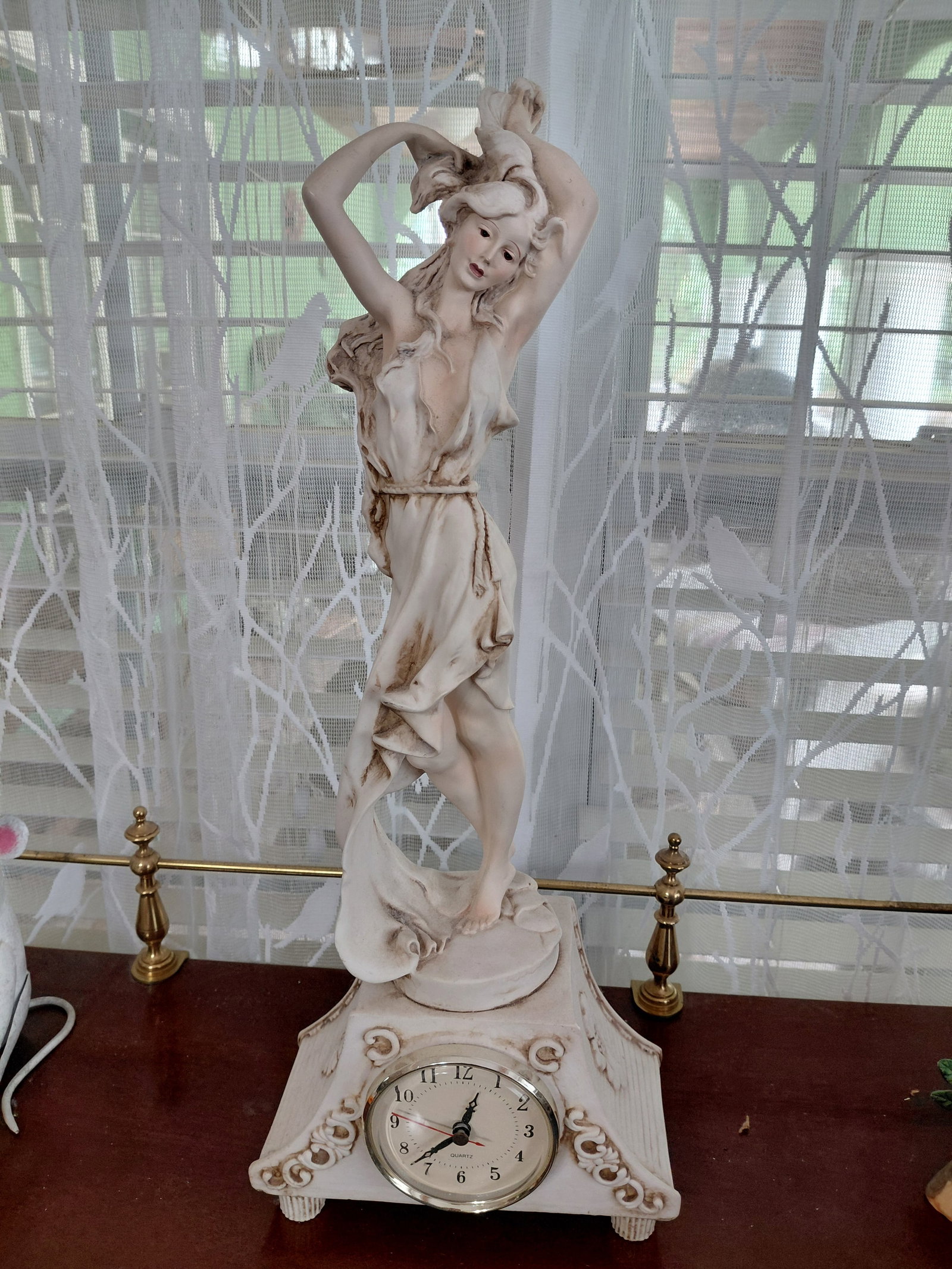 Large Resin Woman Clock Statue / Untested (1 of 5)